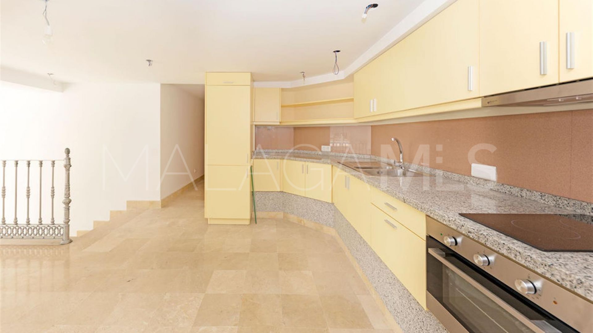 Villa with 5 bedrooms for sale in Puerto del Almendro