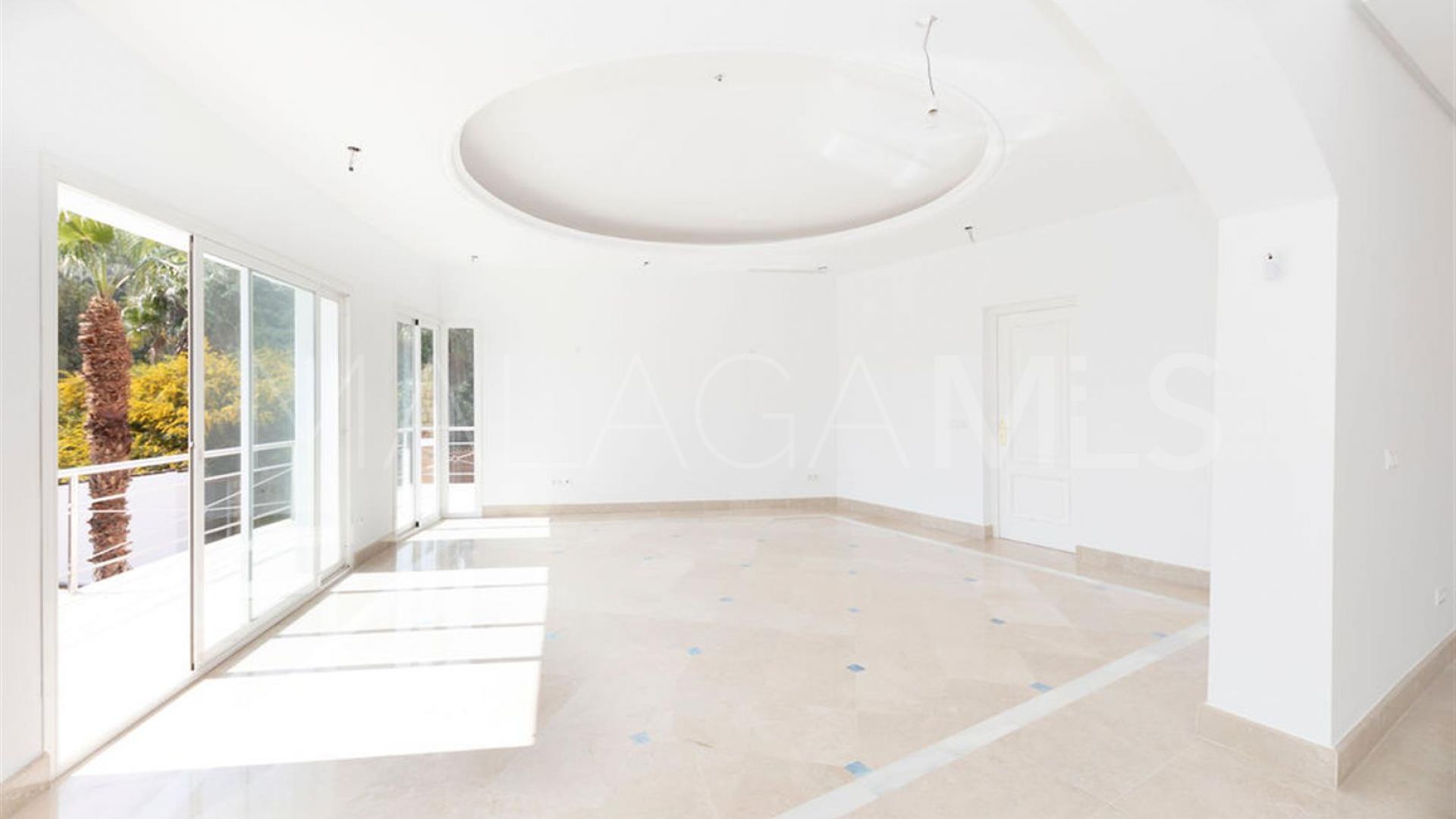 Villa with 5 bedrooms for sale in Puerto del Almendro