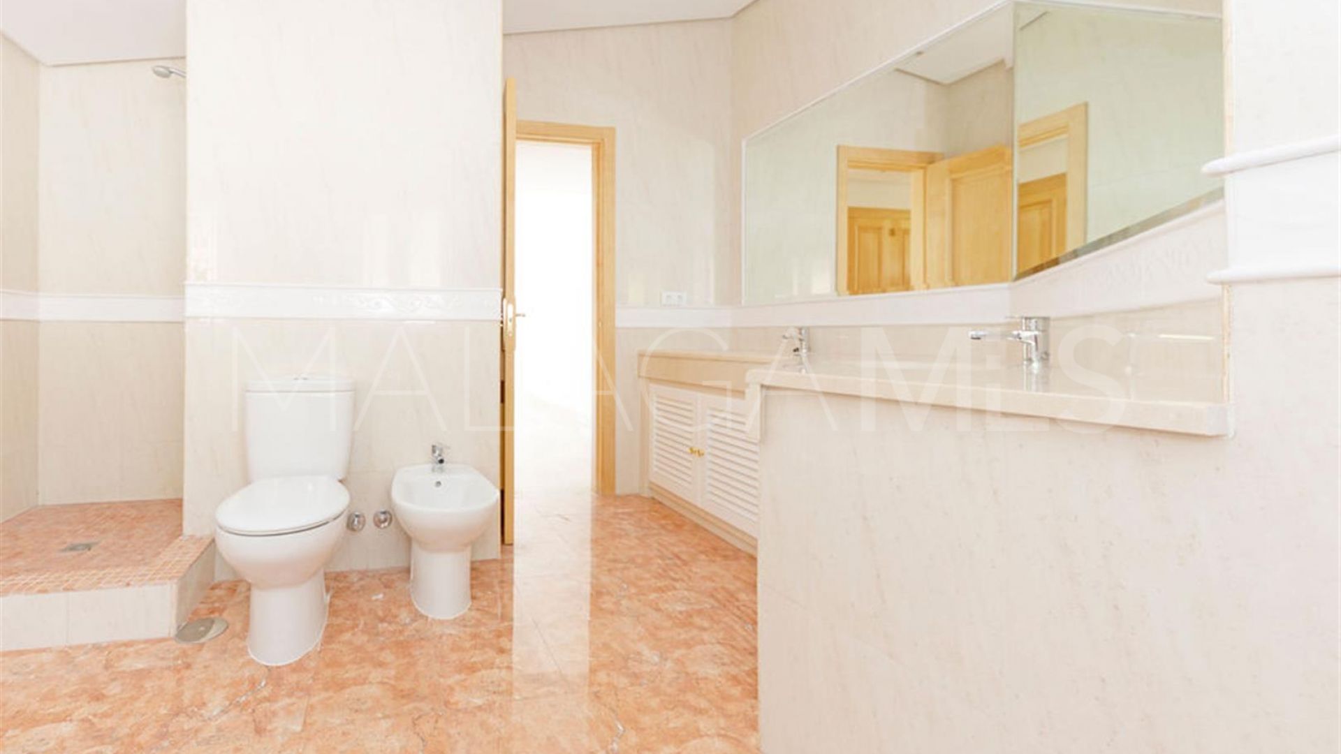 Villa with 5 bedrooms for sale in Puerto del Almendro