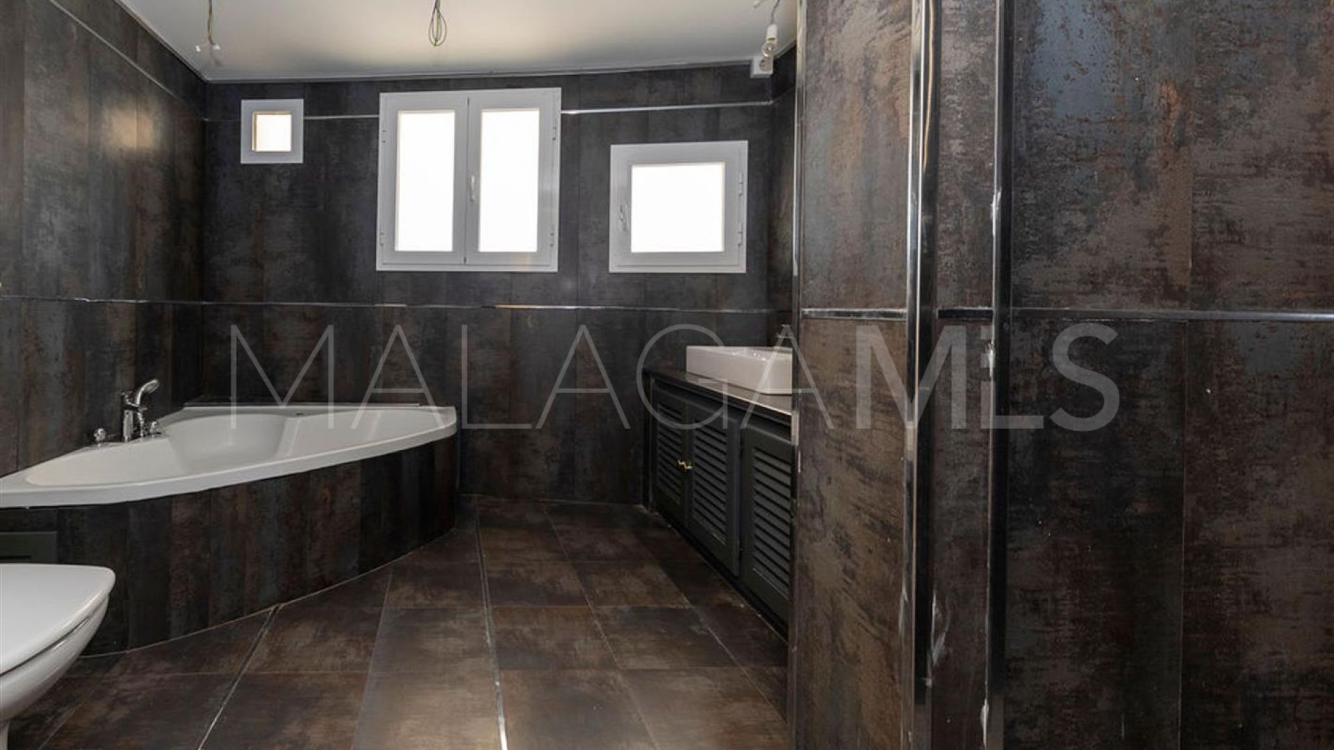 Villa with 5 bedrooms for sale in Puerto del Almendro