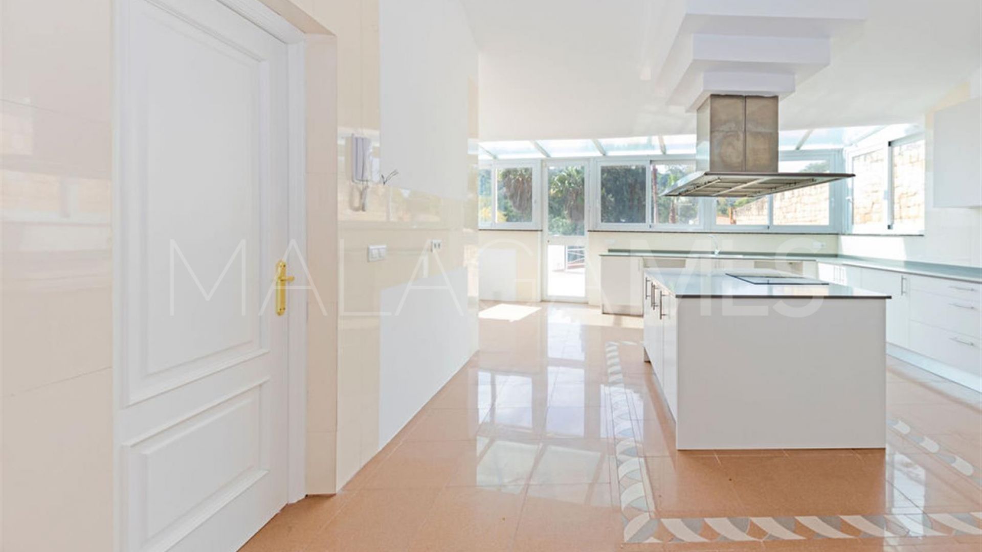 Villa with 5 bedrooms for sale in Puerto del Almendro