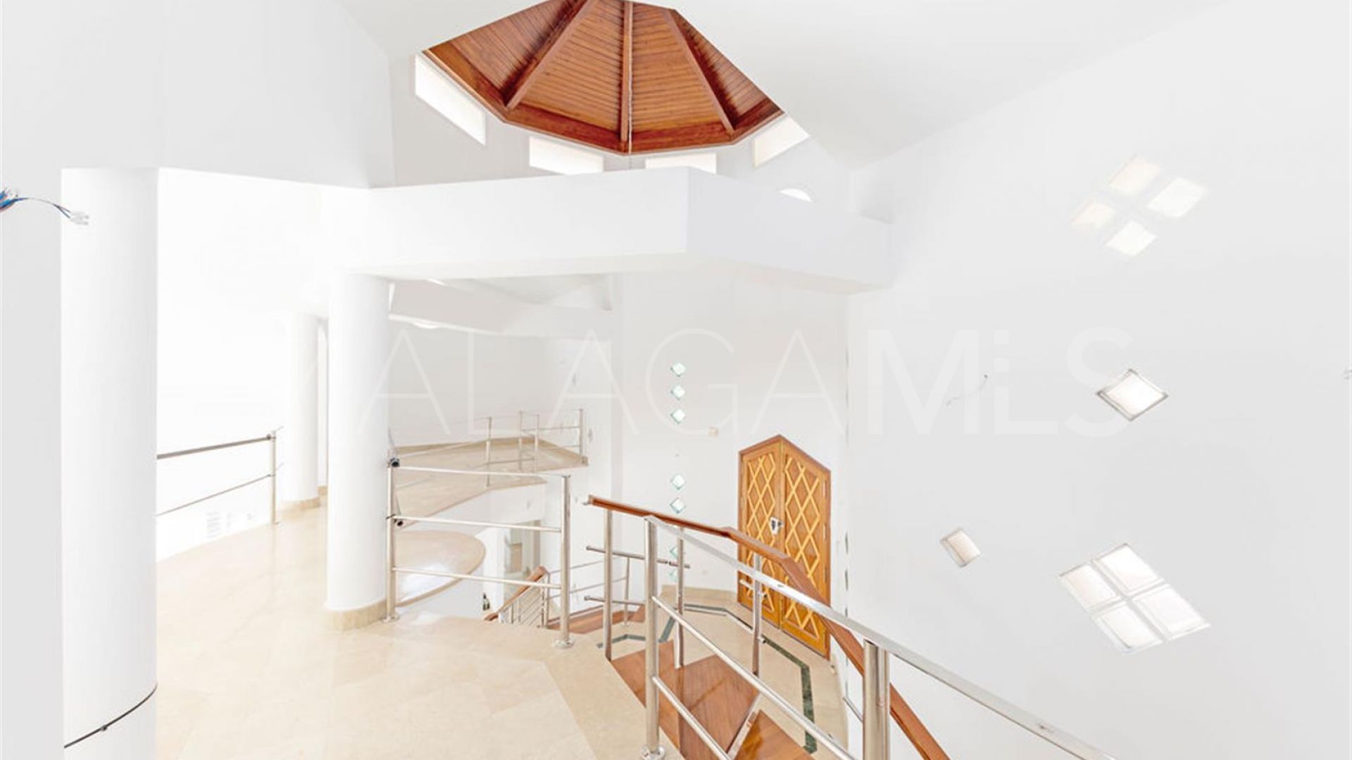 Villa with 5 bedrooms for sale in Puerto del Almendro