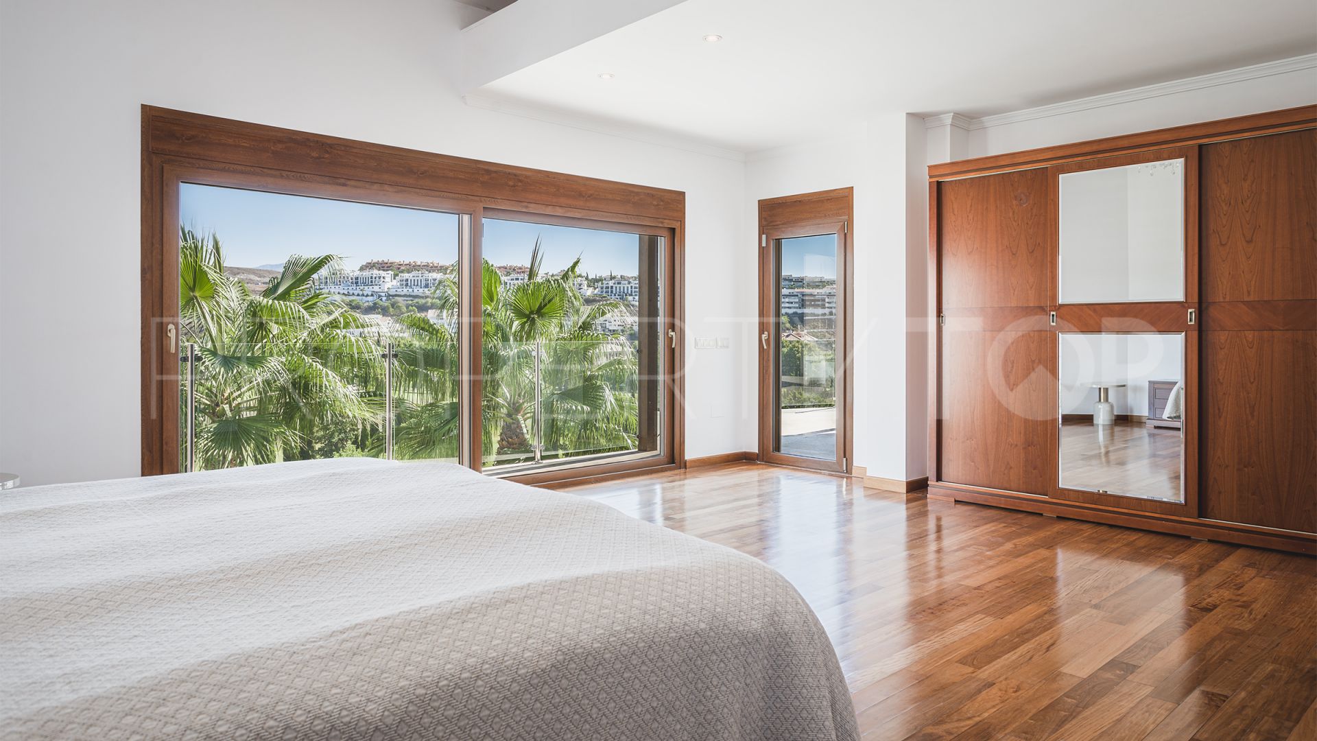 Villa with 5 bedrooms for sale in Los Flamingos