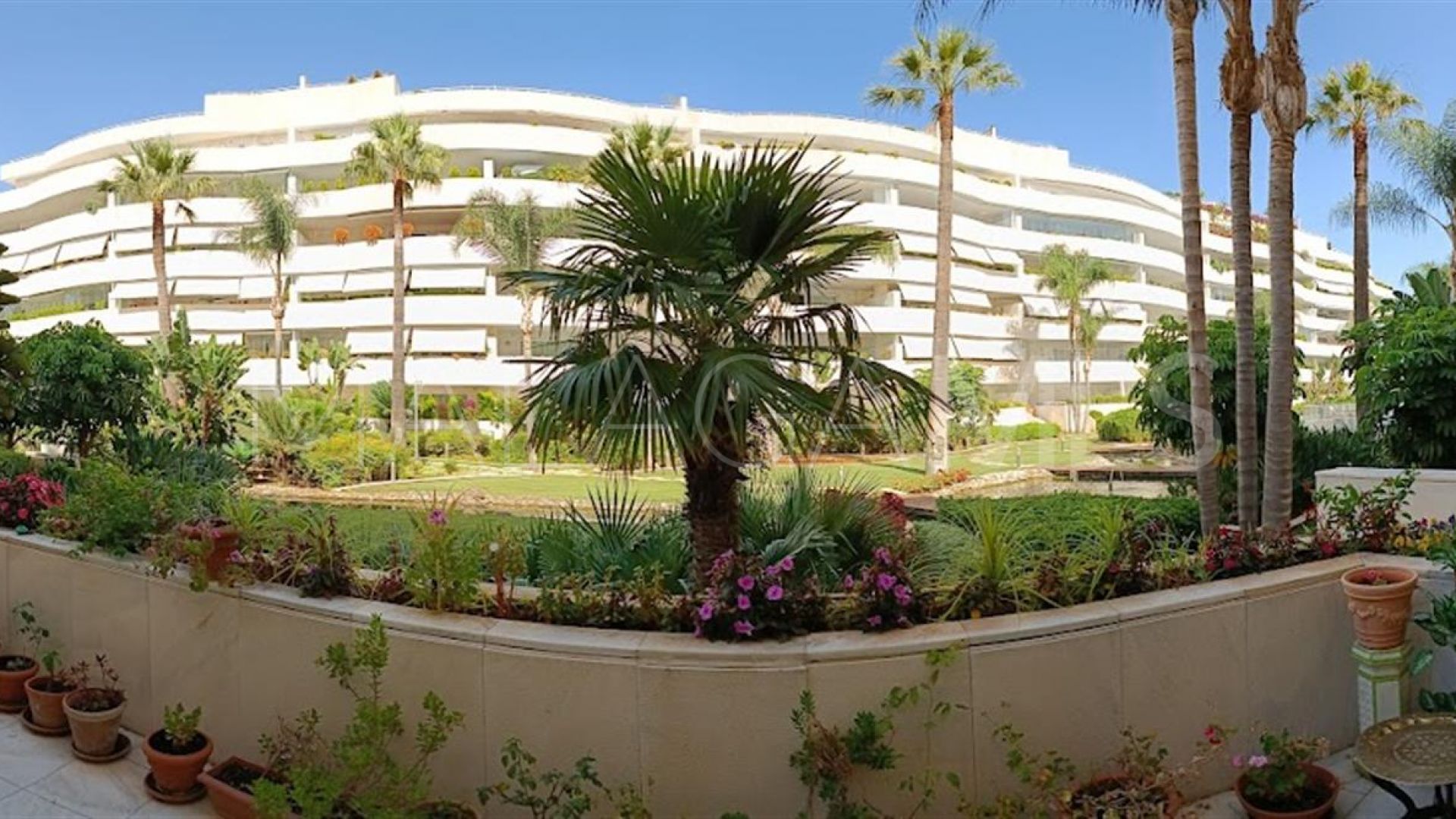 Appartement rez de chaussée for sale in El Embrujo Banús