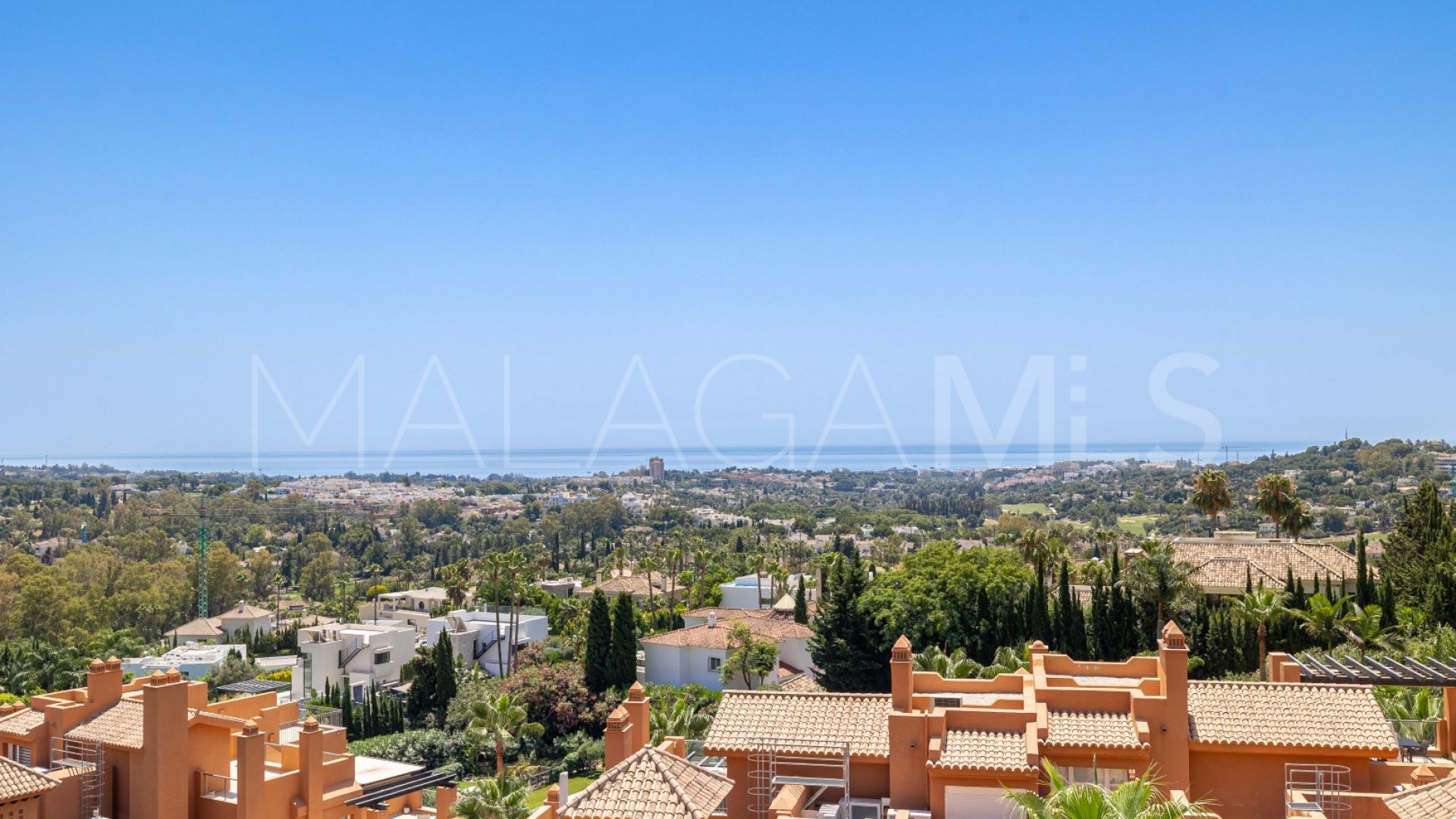 Duplex penthouse with 3 bedrooms for sale in Les Belvederes