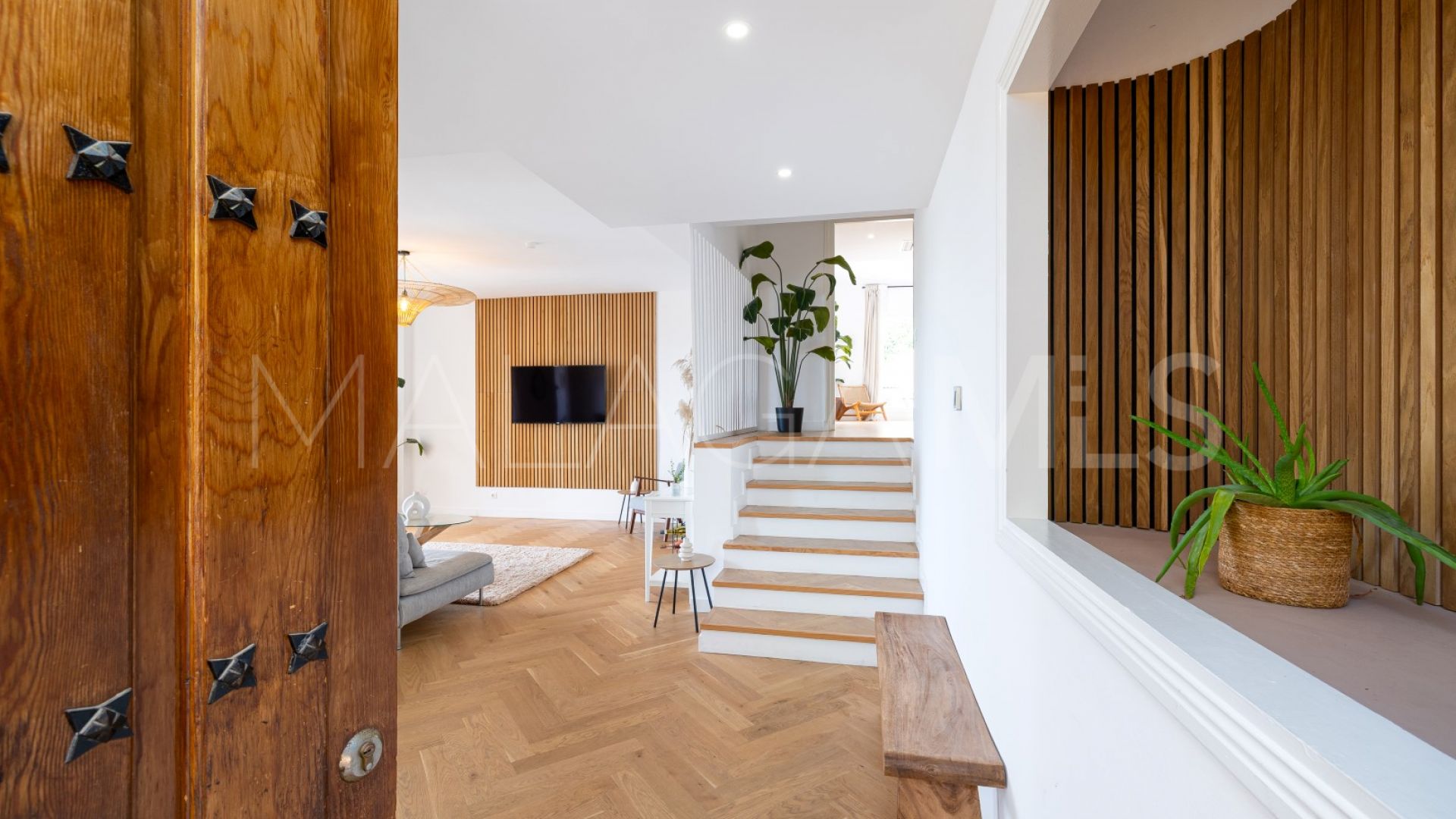 Duplex penthouse with 3 bedrooms for sale in Les Belvederes