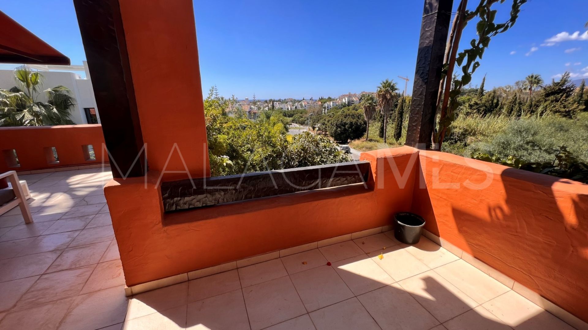 Pareado de 4 bedrooms a la venta in Altos de Puente Romano