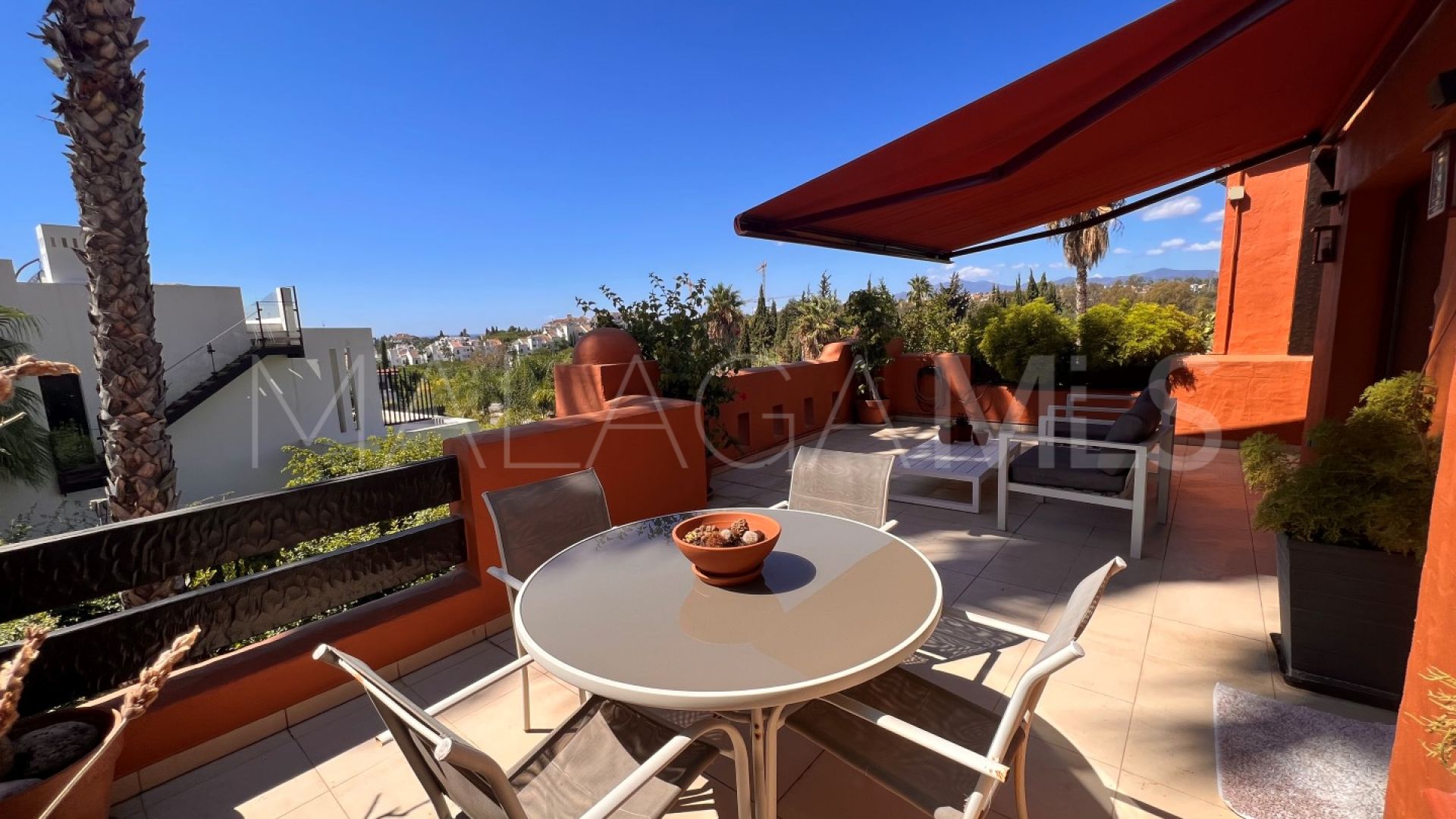 Pareado de 4 bedrooms a la venta in Altos de Puente Romano