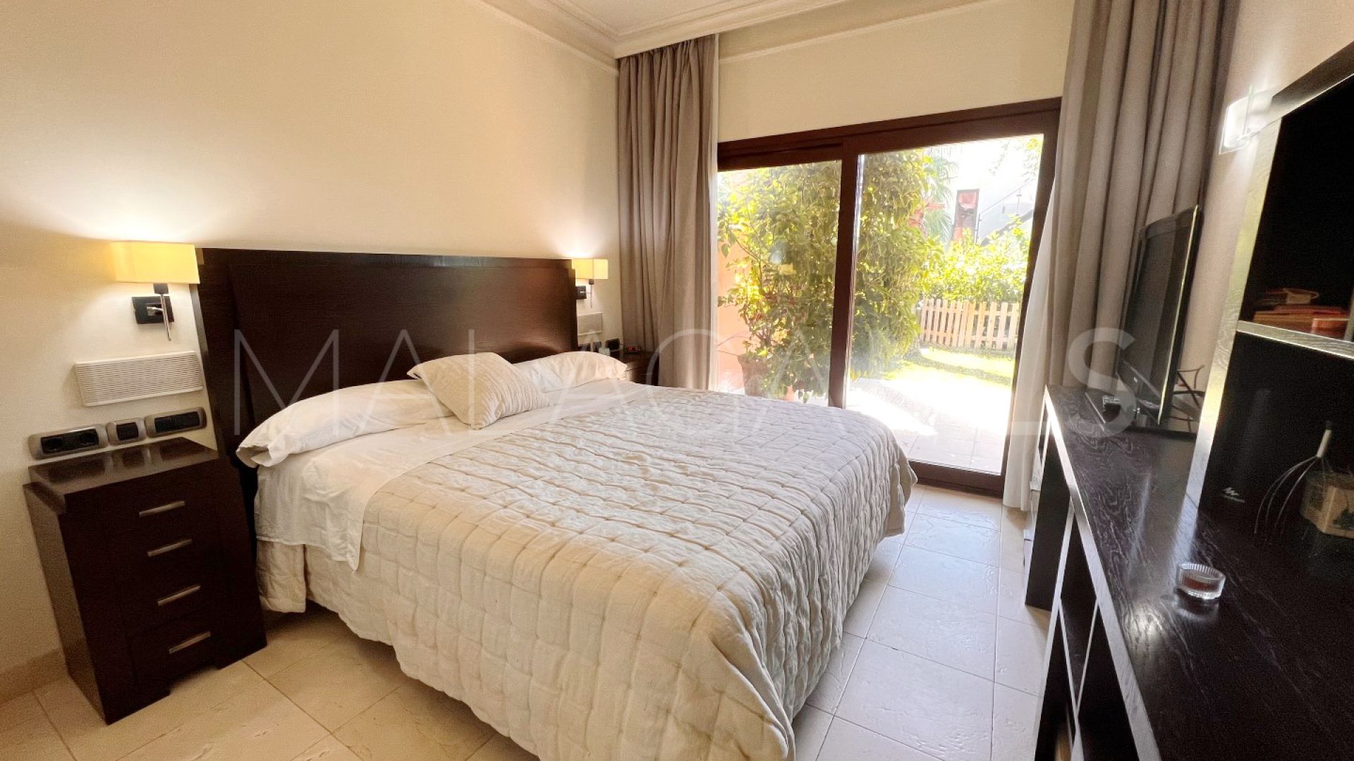 Pareado de 4 bedrooms a la venta in Altos de Puente Romano