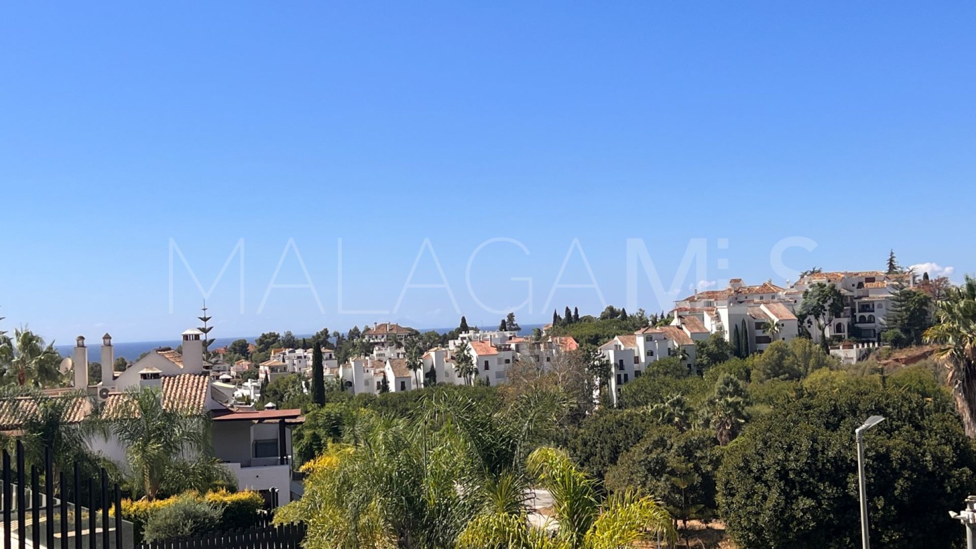 Maison jumelée for sale in Altos de Puente Romano