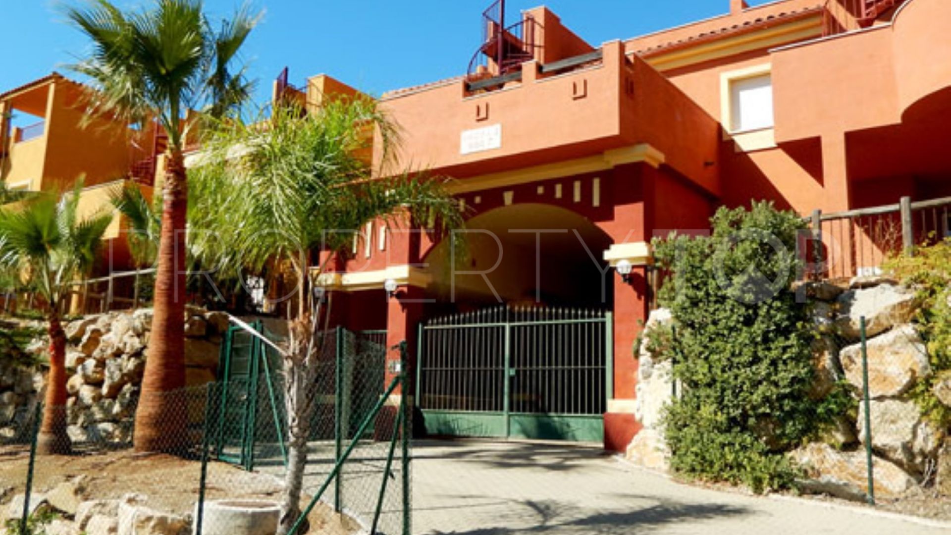 Comprar apartamento con 2 dormitorios en La Reserva de Marbella