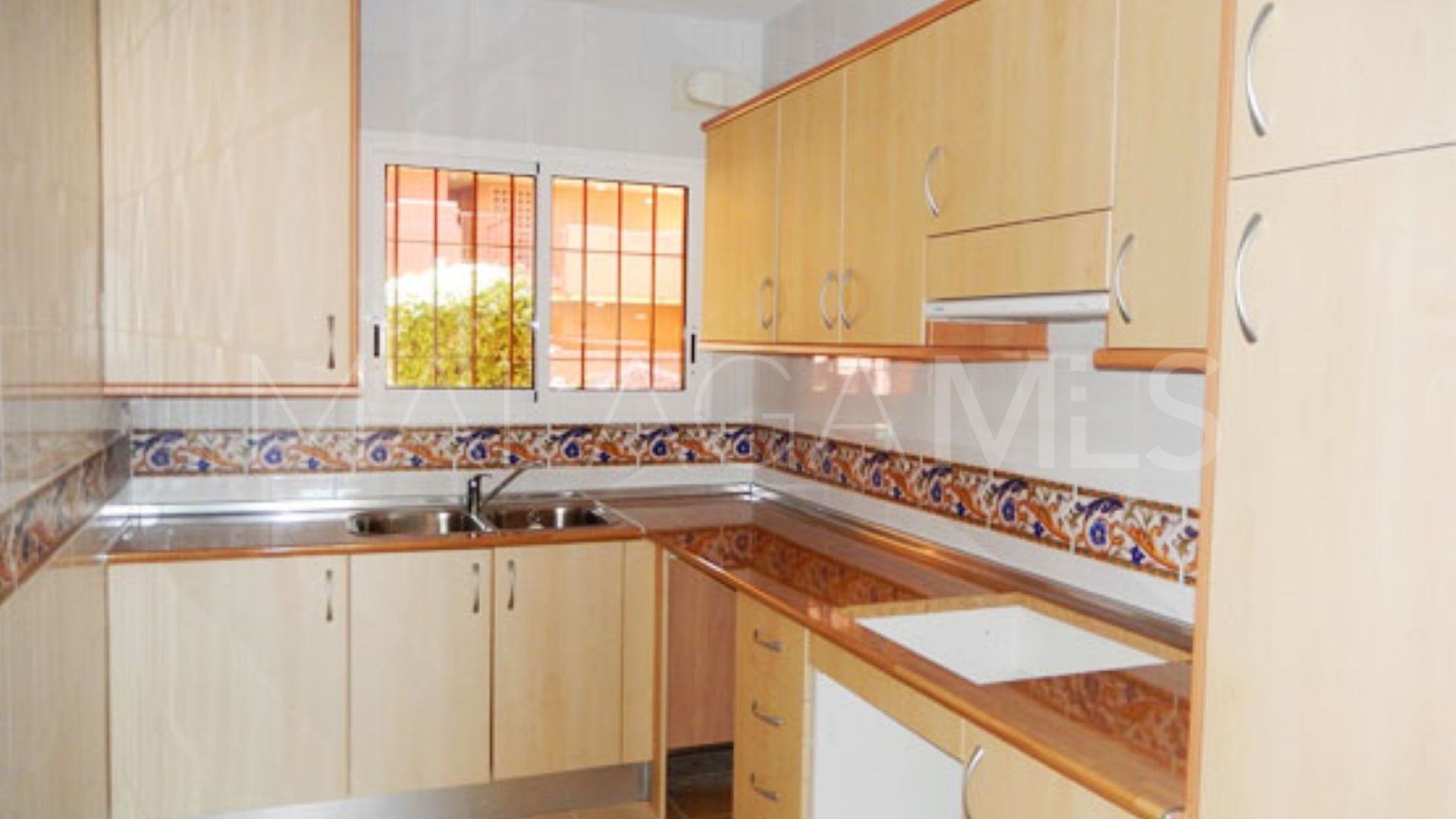 Buy apartamento with 2 bedrooms in La Reserva de Marbella
