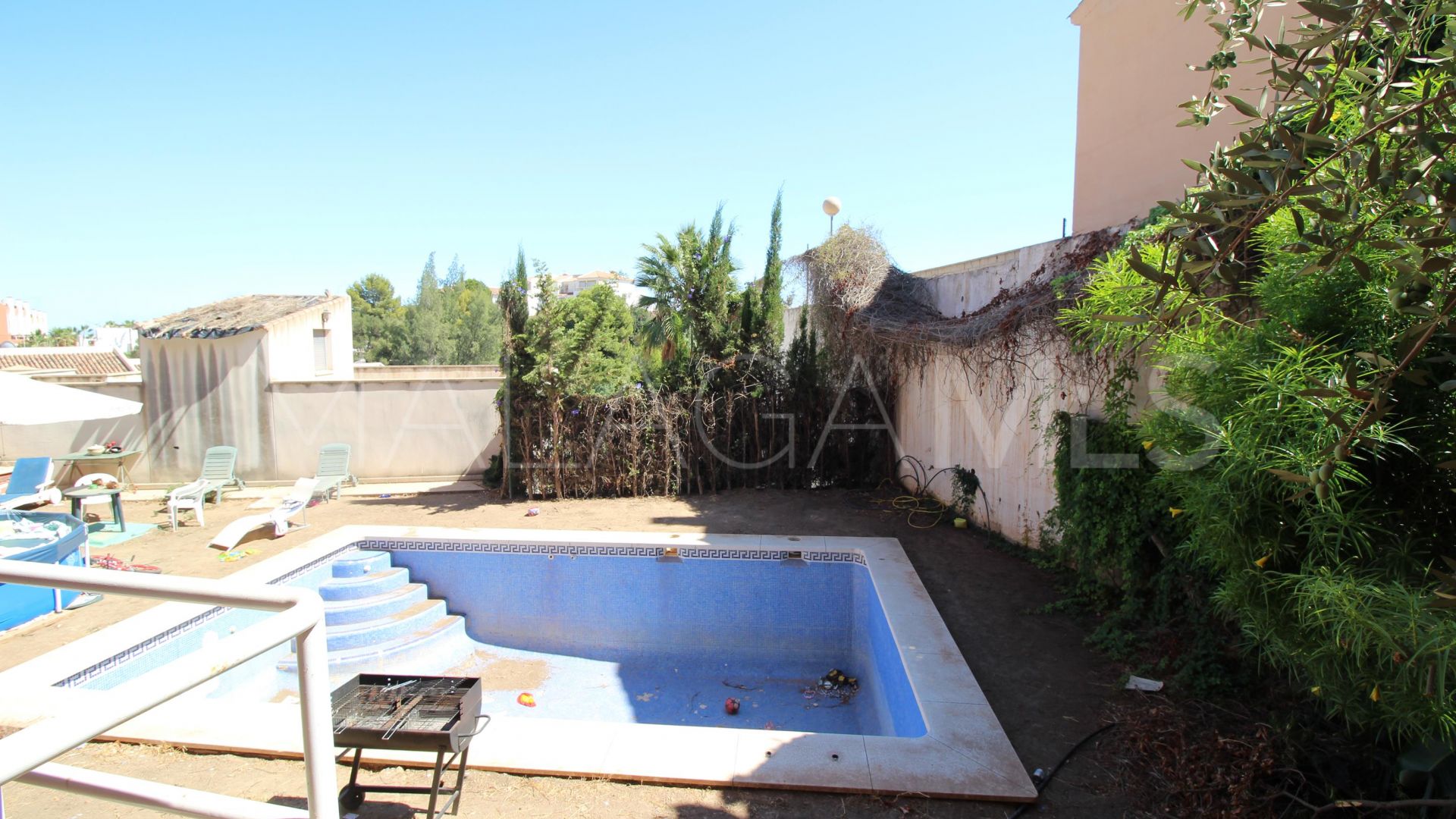 Buy town house in Torreblanca