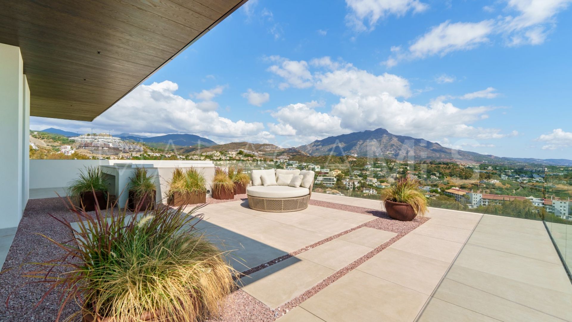Villa for sale in El Herrojo