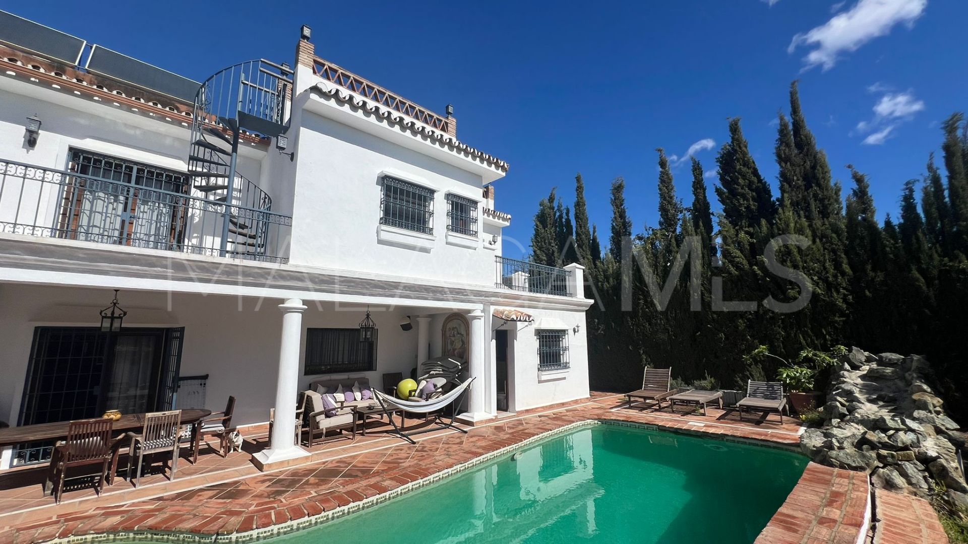 For sale 6 bedrooms villa in El Mirador