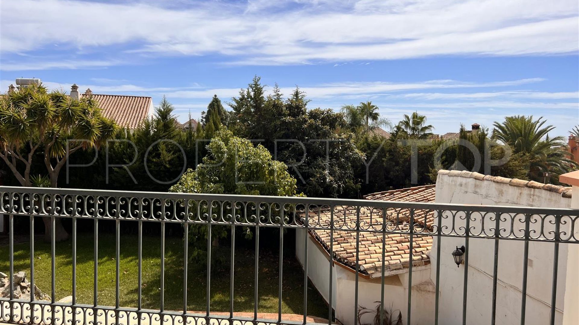 Villa con 6 dormitorios en venta en El Mirador