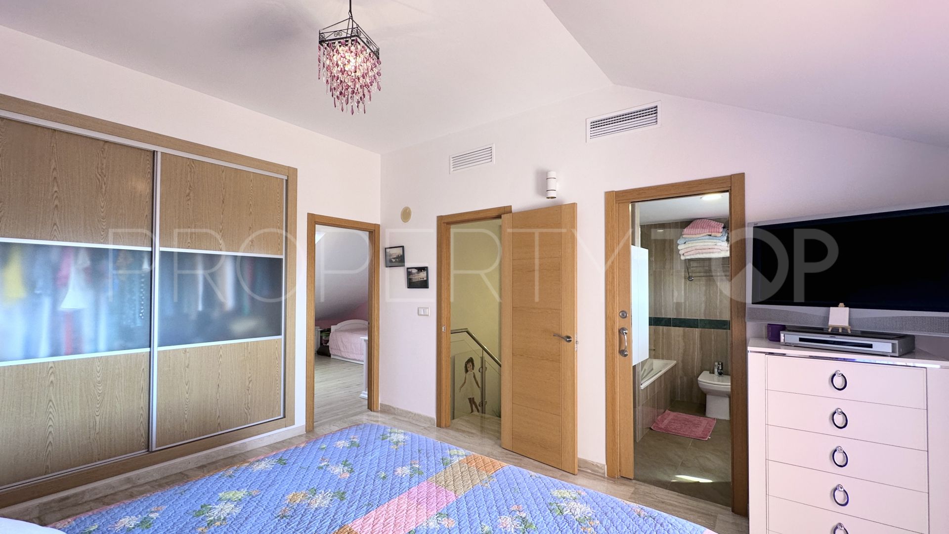 Buy 3 bedrooms duplex penthouse in Arroyo de la Miel