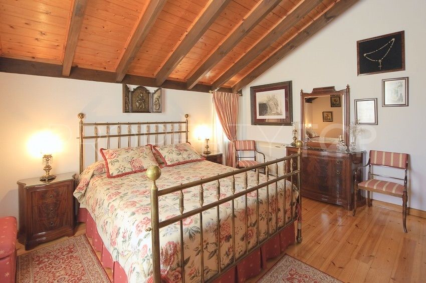Benalmadena Costa, villa de 5 dormitorios en venta