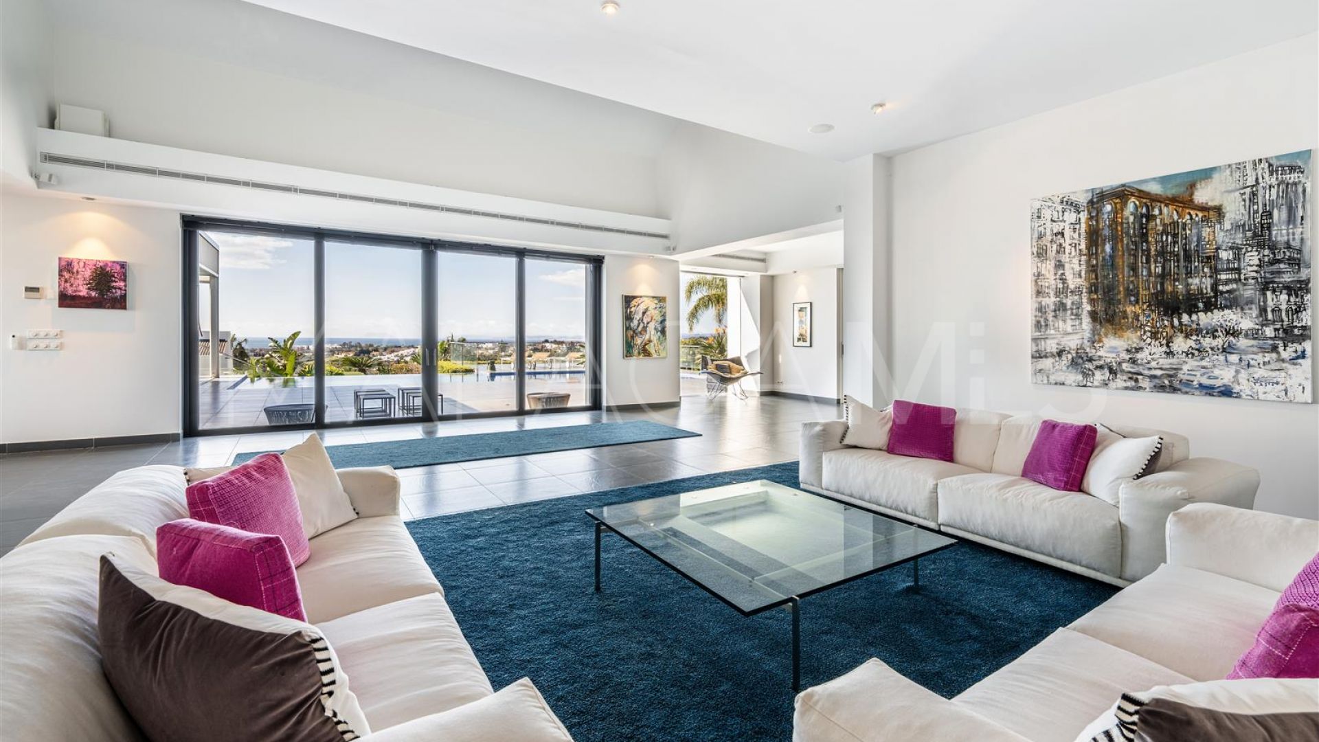 Villa for sale in Los Flamingos