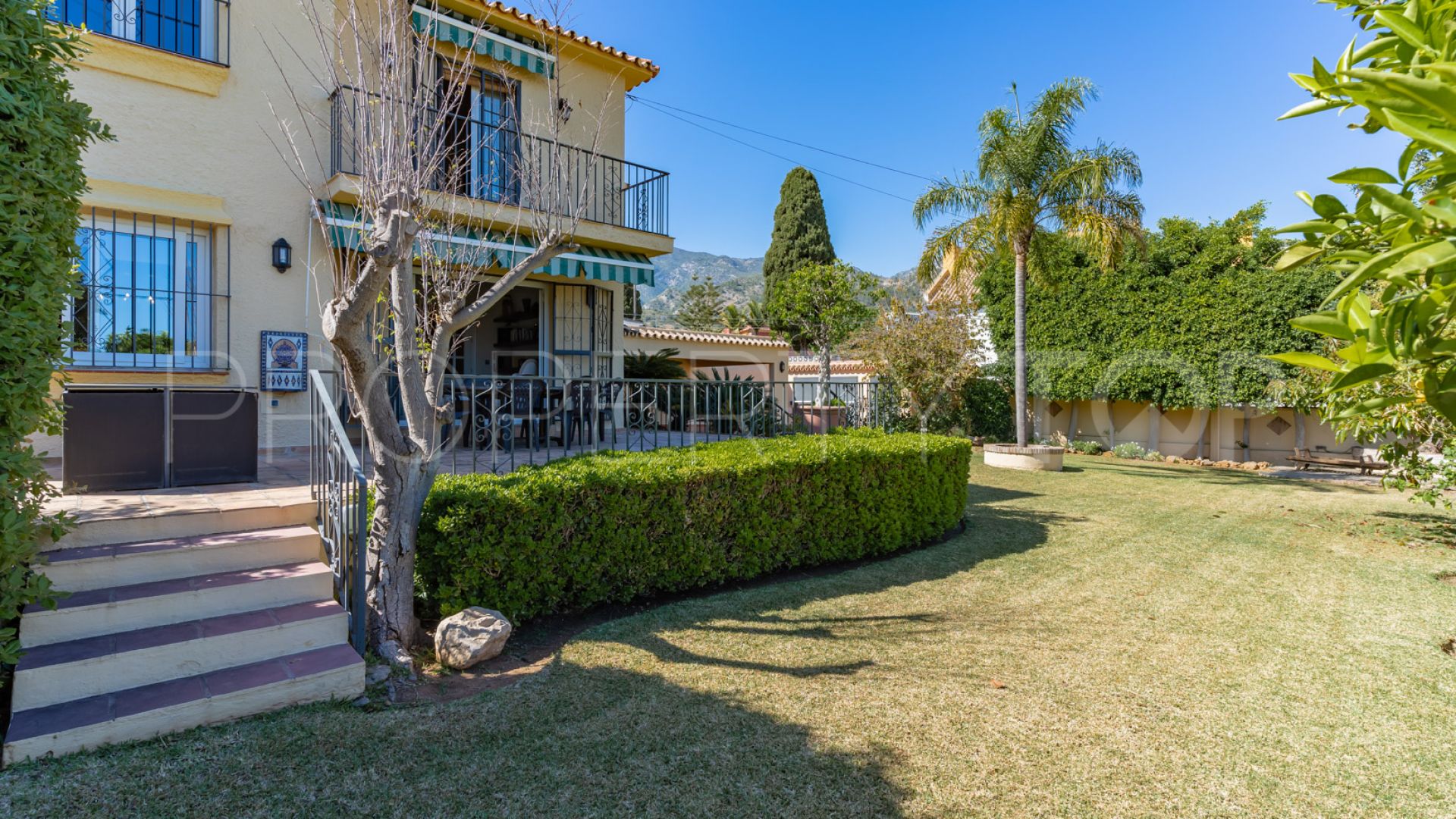 Villa en venta en Valdeolletas