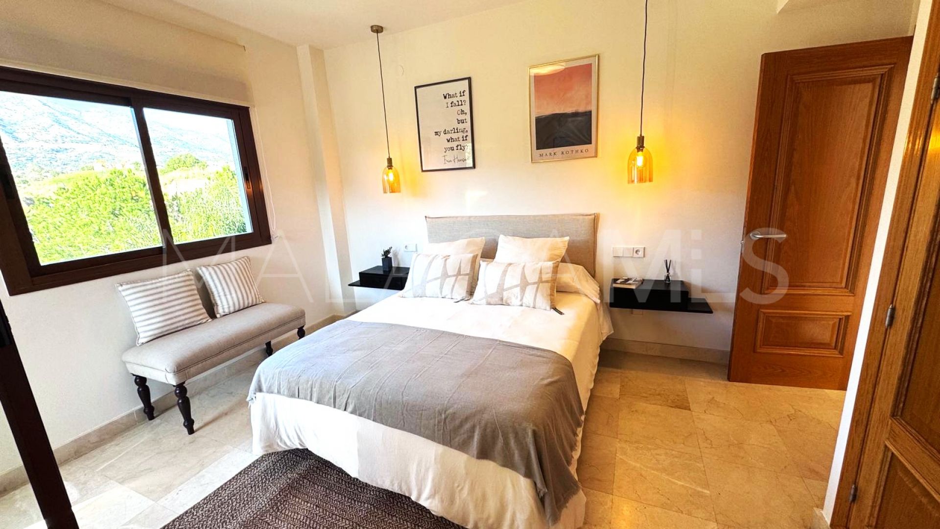 Apartamento for sale in Las Lagunas de 3 bedrooms