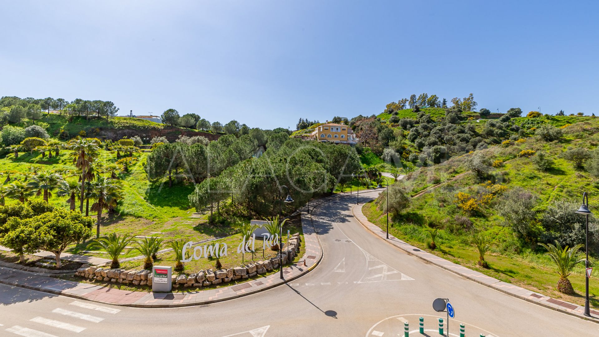 Se vende apartamento in Las Lagunas de 3 bedrooms