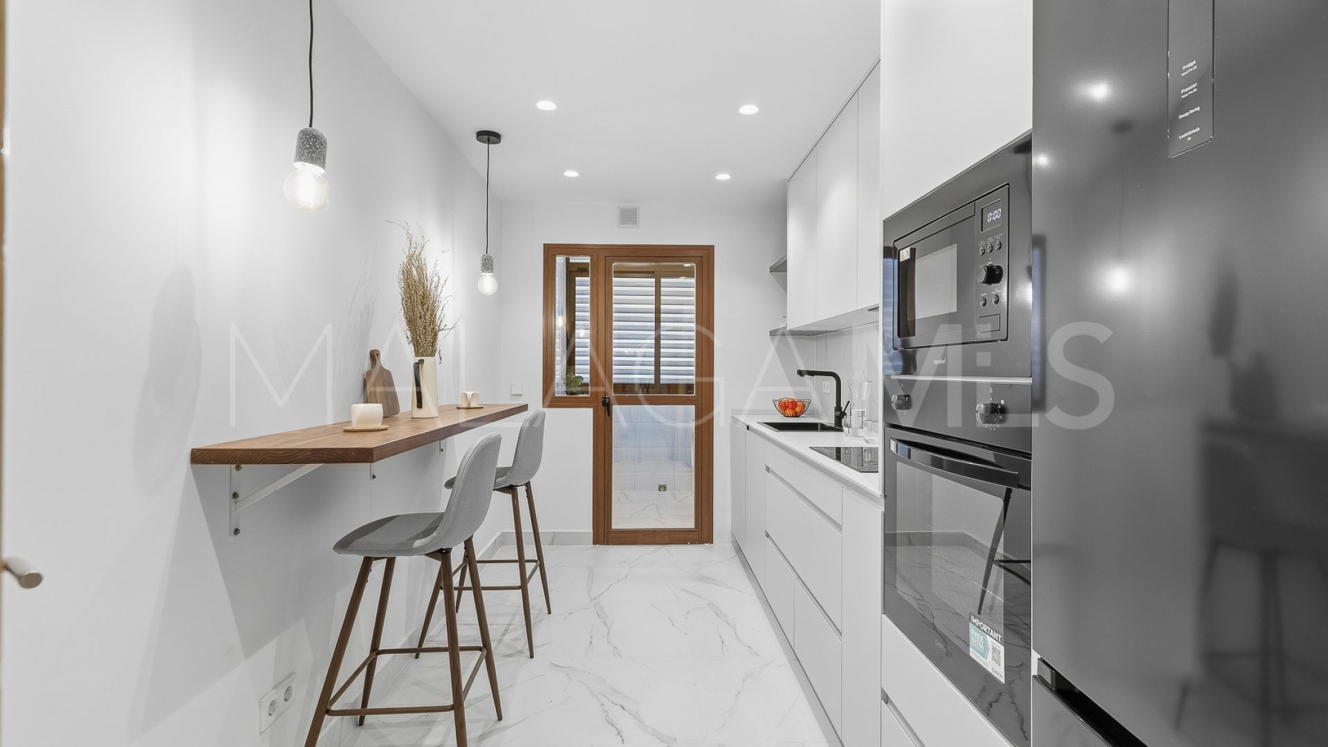 Se vende apartamento in Las Lagunas de 3 bedrooms