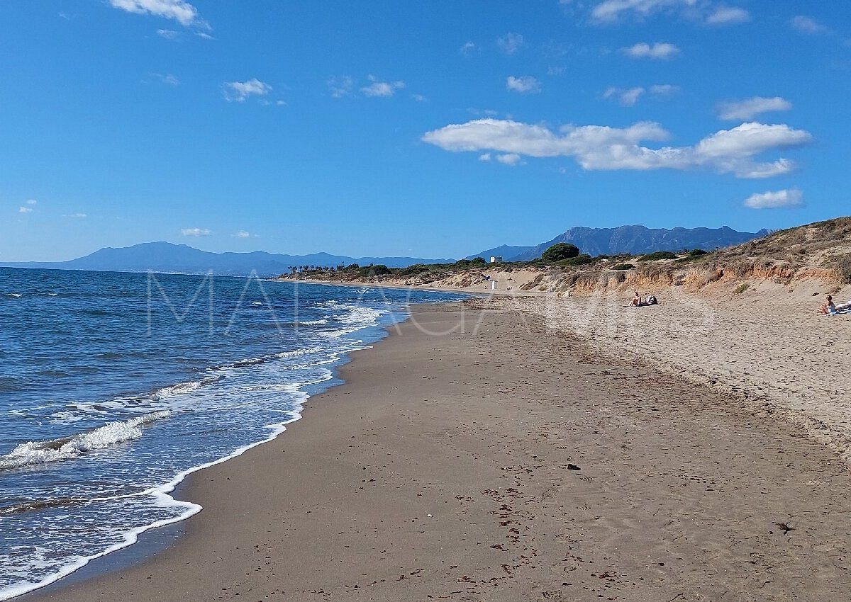 Villa for sale in Cabopino