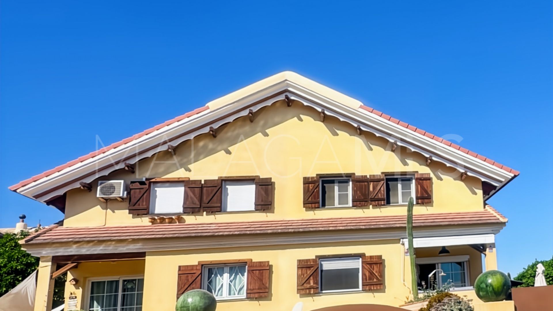 Semi detached house with 5 bedrooms for sale in Alhaurin de la Torre