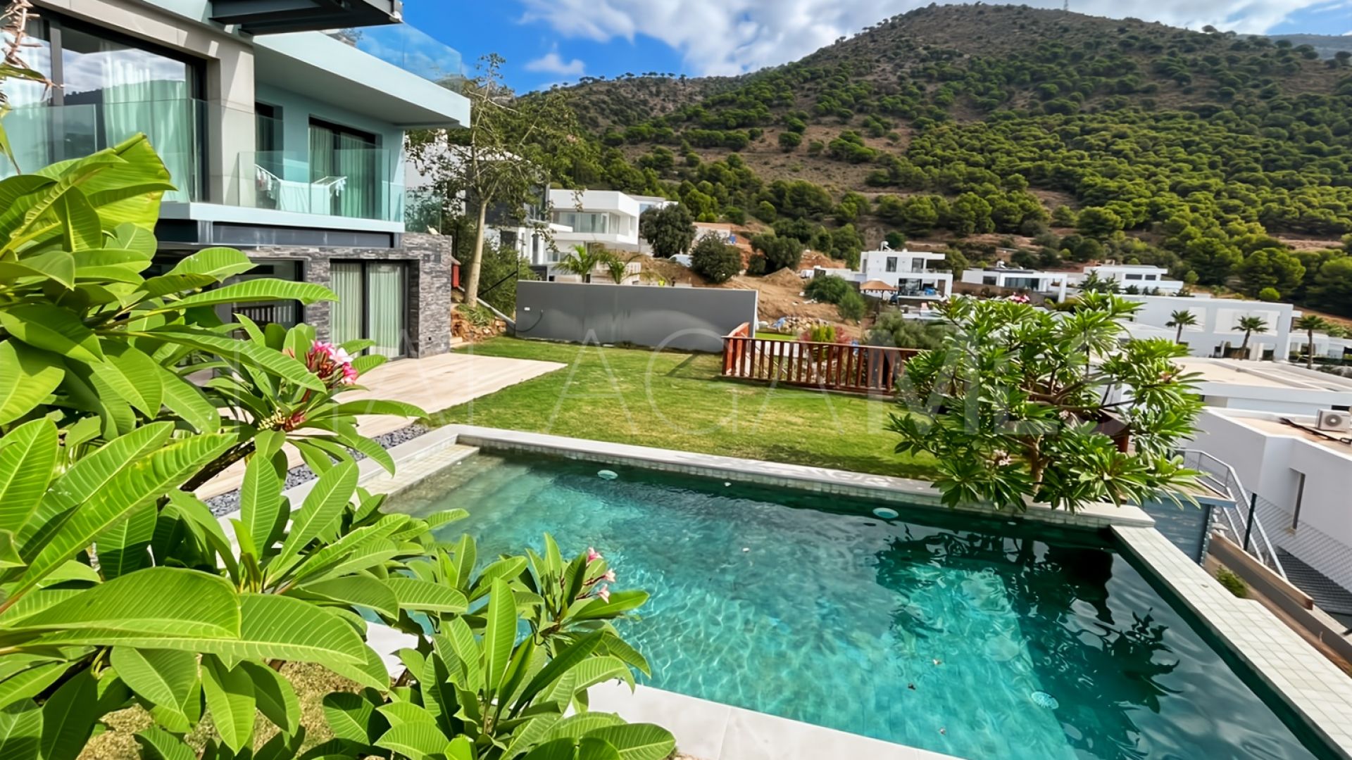 Villa for sale in Mijas Pueblo de 5 bedrooms