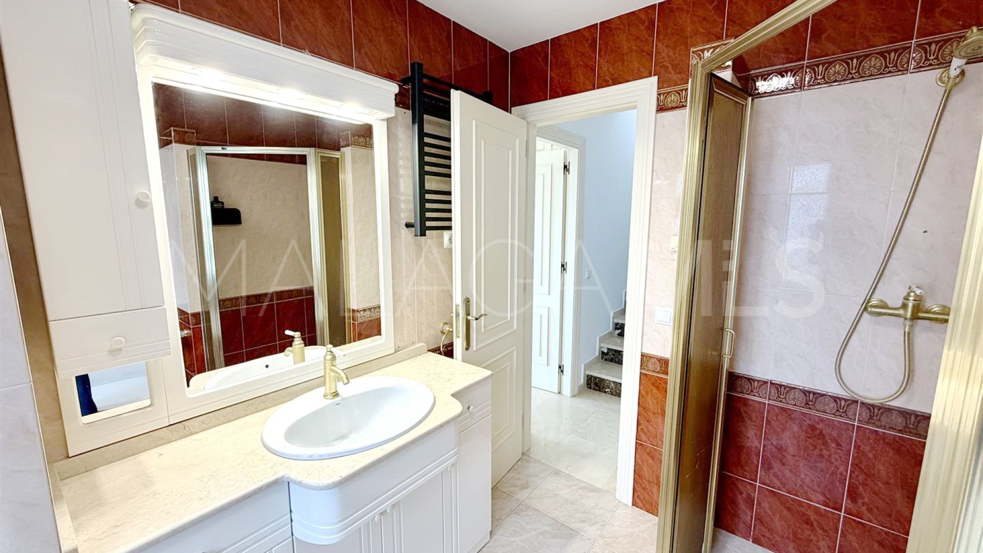 Villa for sale in Las Chapas