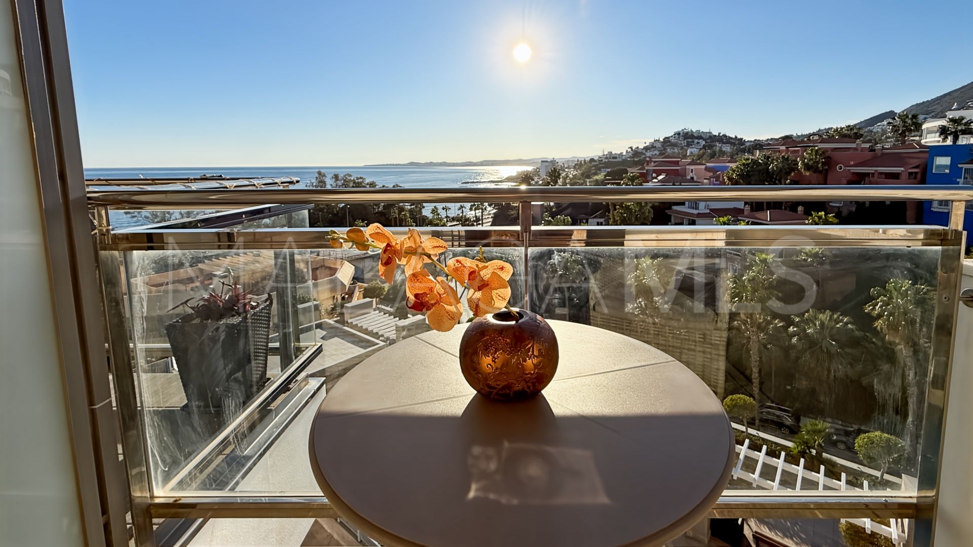 Lägenhet for sale in Torrequebrada