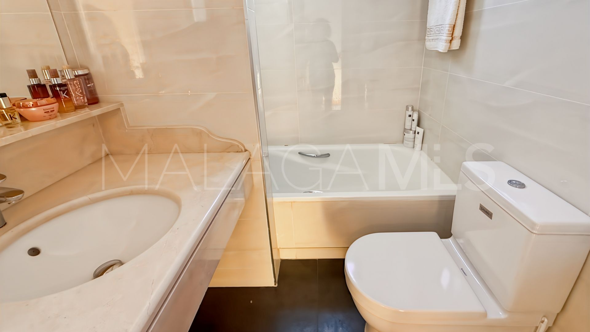 Lägenhet for sale in Torrequebrada