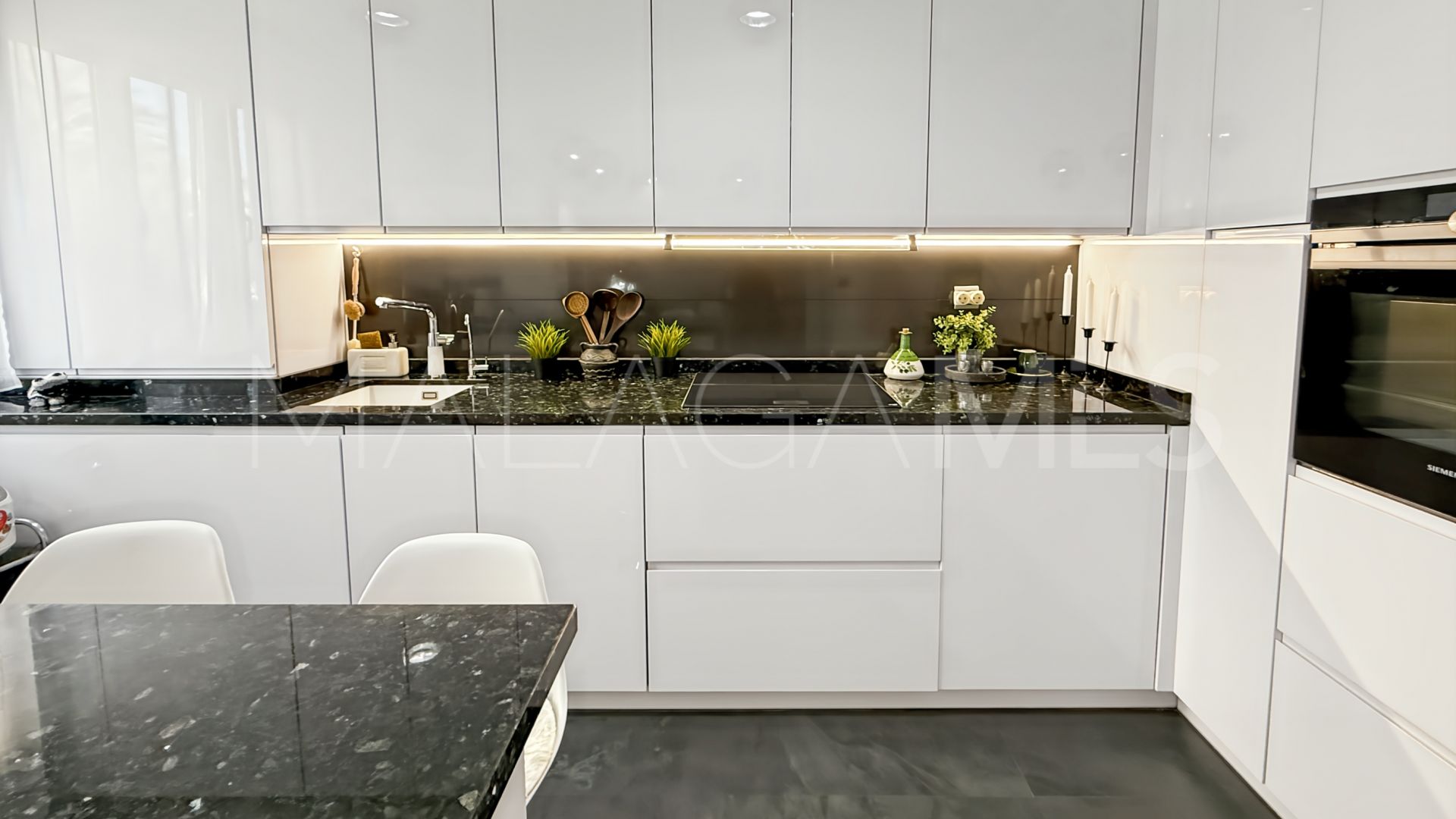 Lägenhet for sale in Torrequebrada