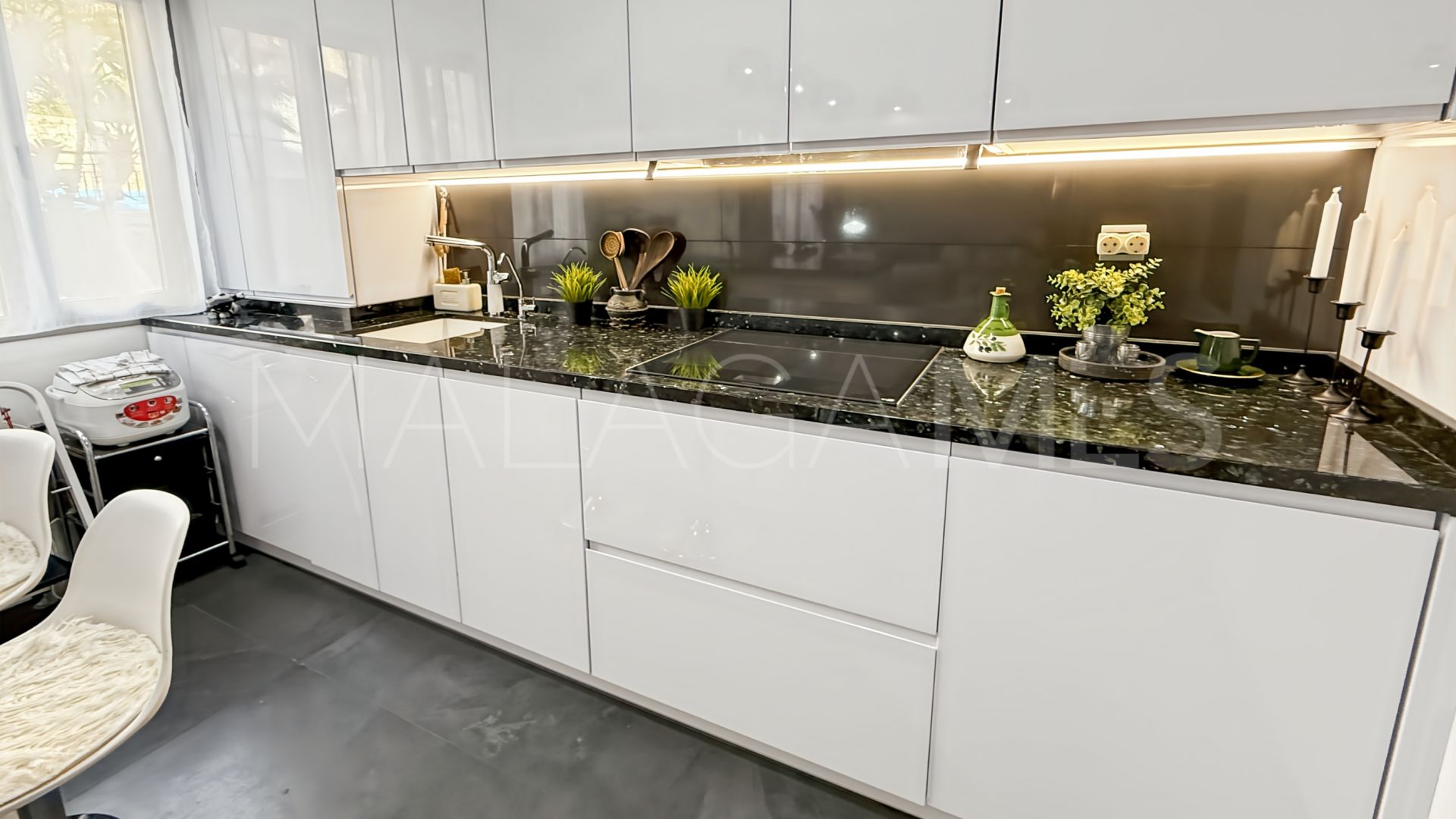 Lägenhet for sale in Torrequebrada