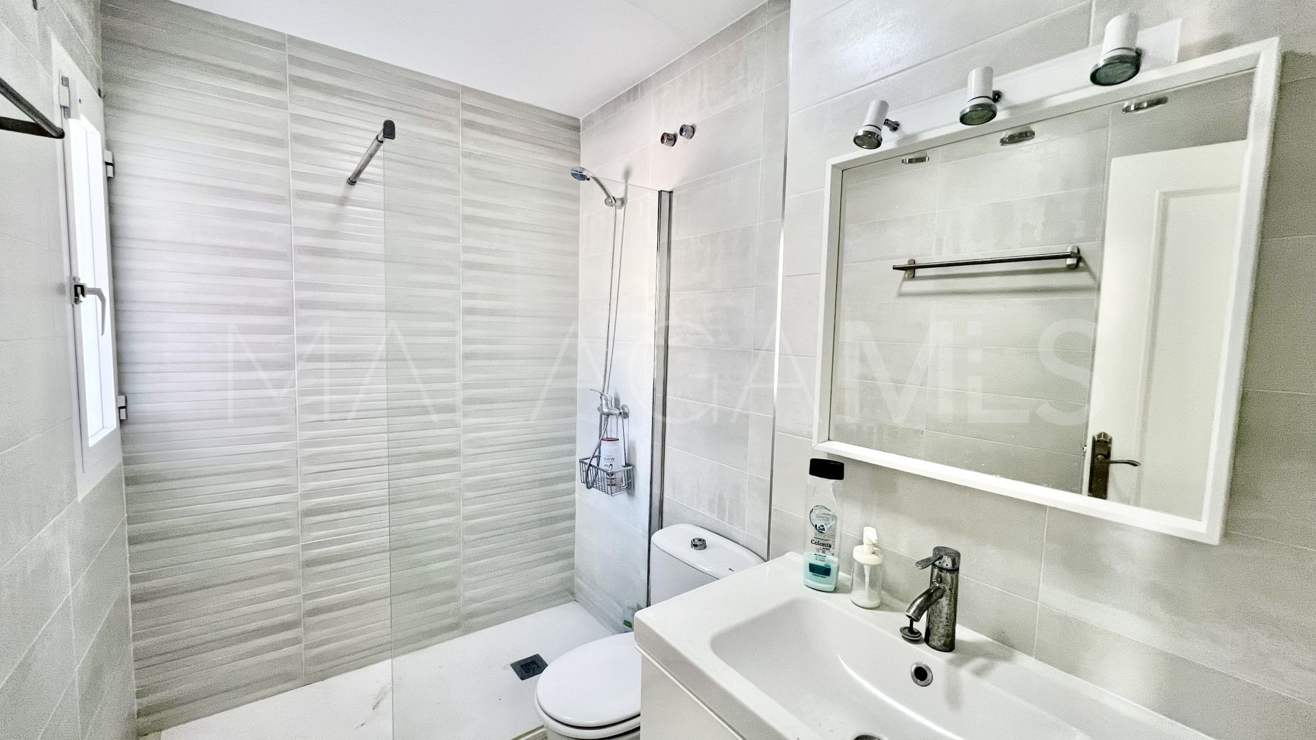 Villa for sale in Marbella - Puerto Banus