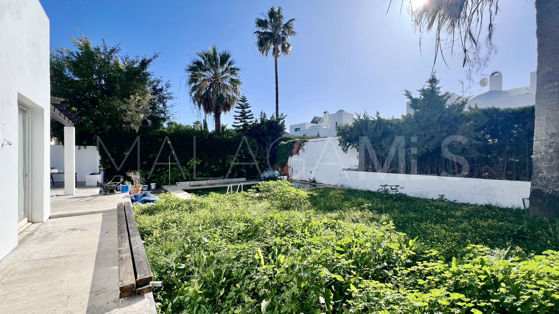 Villa for sale in Marbella - Puerto Banus