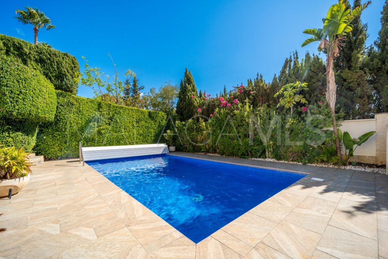 5 bedrooms El Rosario villa for sale