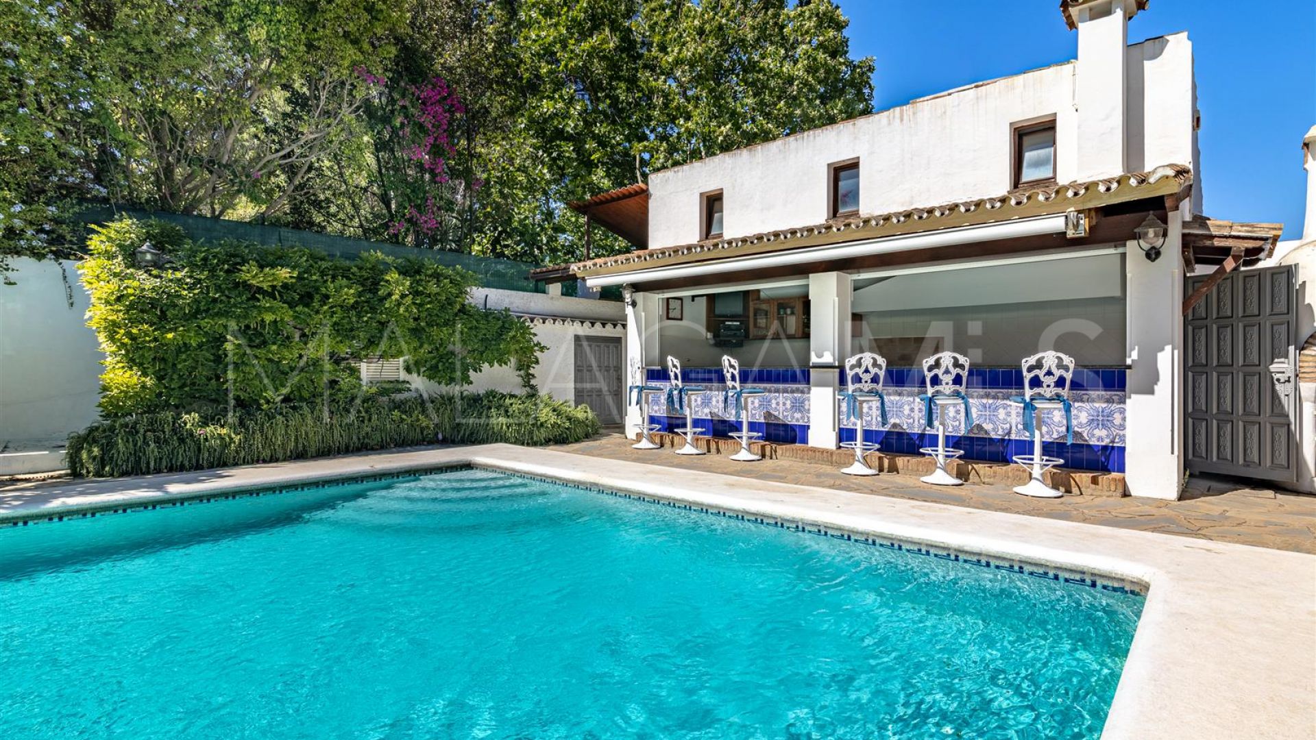 Villa for sale in Cancelada