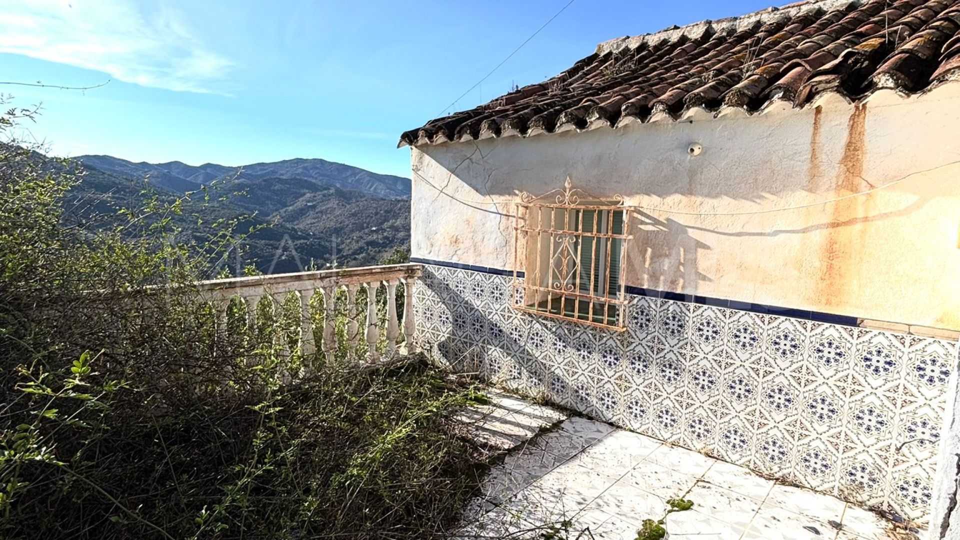Finca for sale in Colmenar