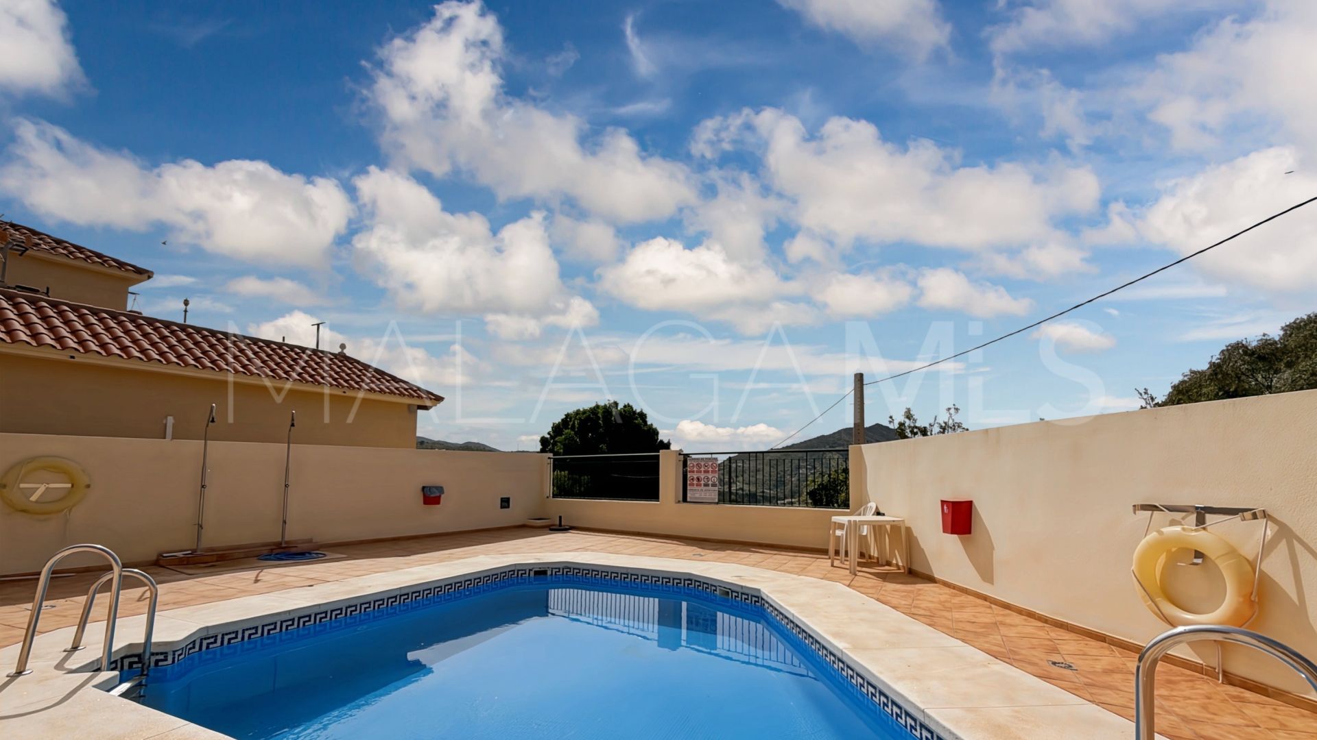 Appartement for sale in Almogia