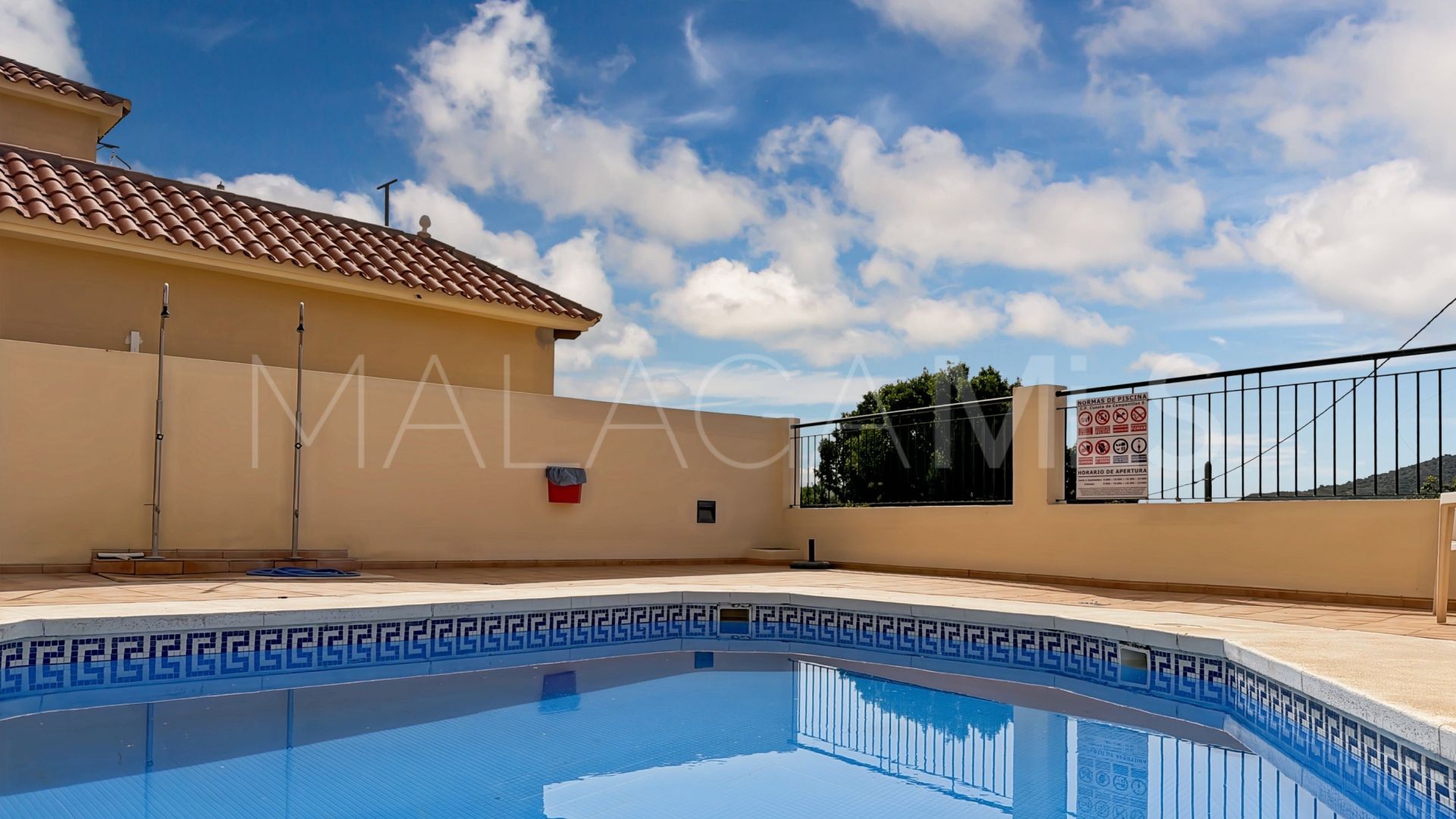 Appartement for sale in Almogia