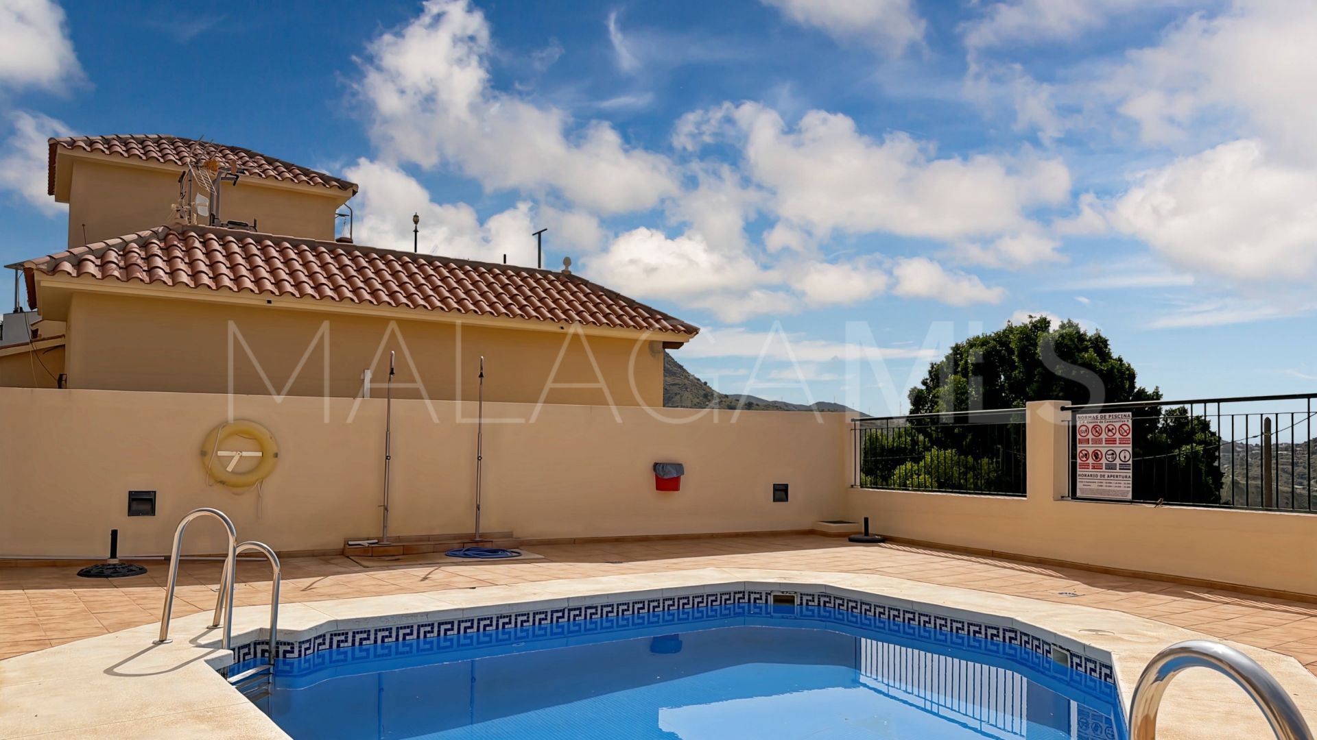 Appartement for sale in Almogia