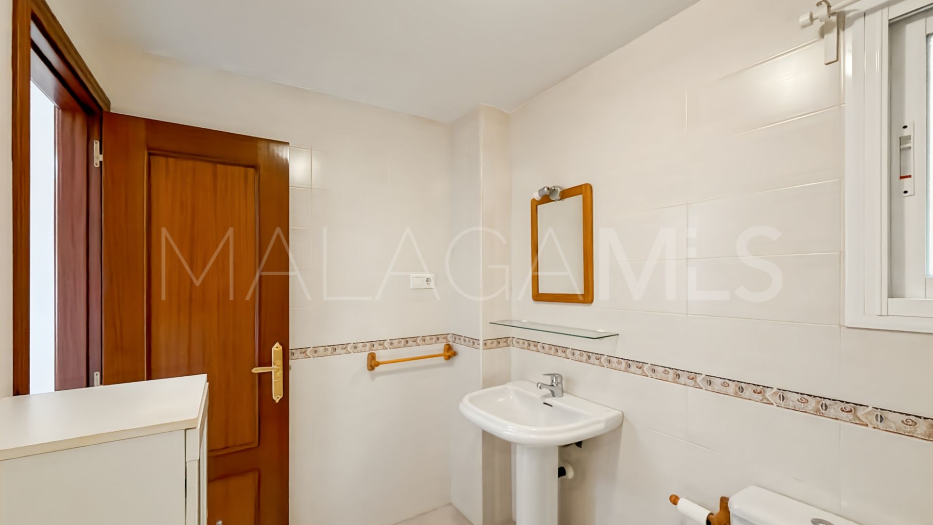 Appartement for sale in Almogia