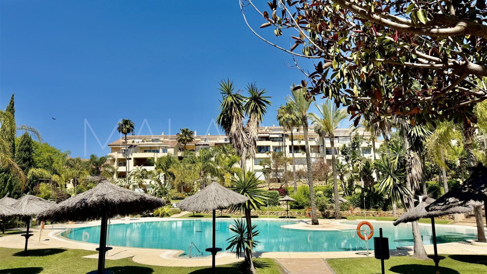 For sale Bahia de Marbella 3 bedrooms apartment