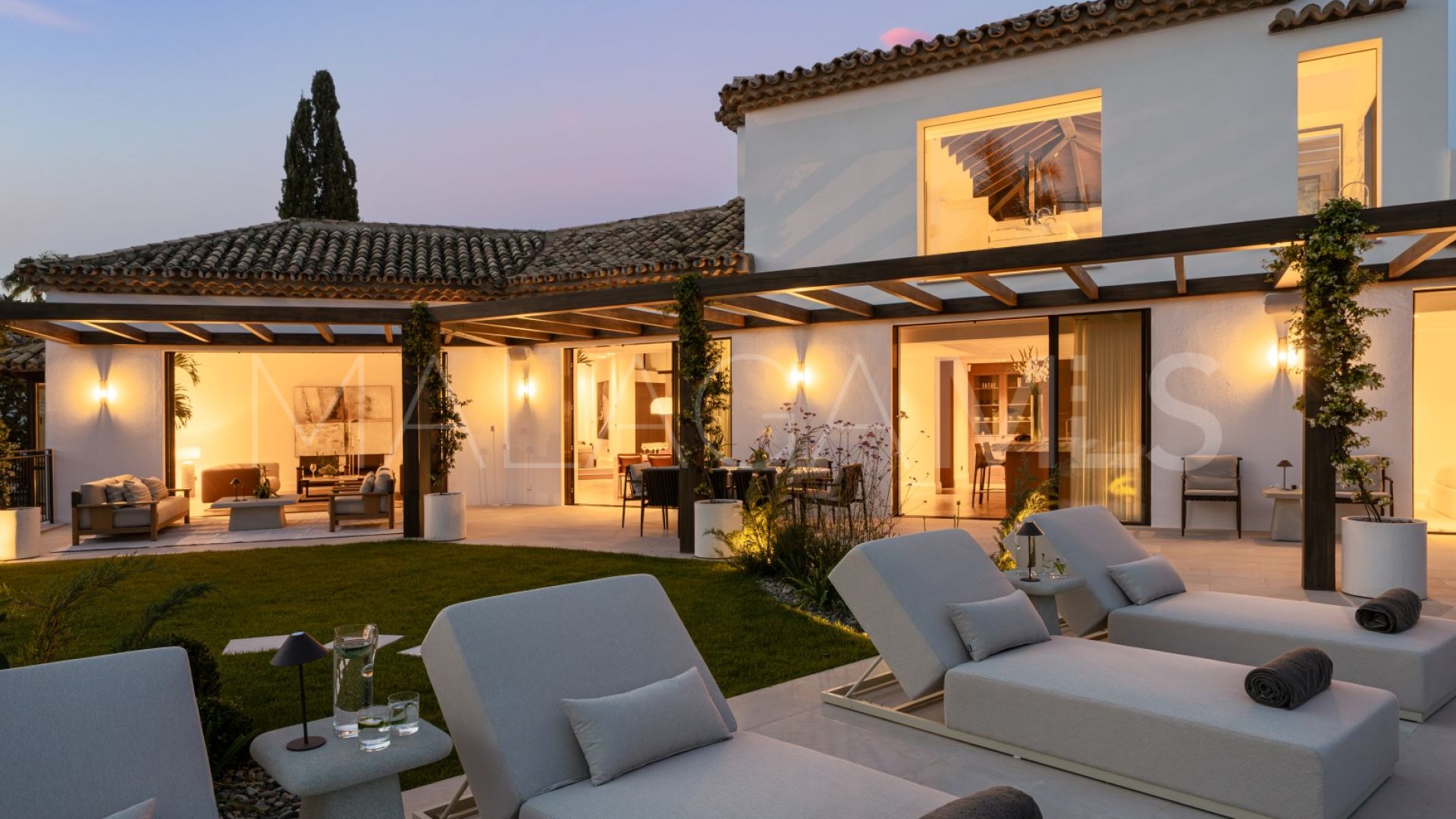 Villa for sale in El Herrojo