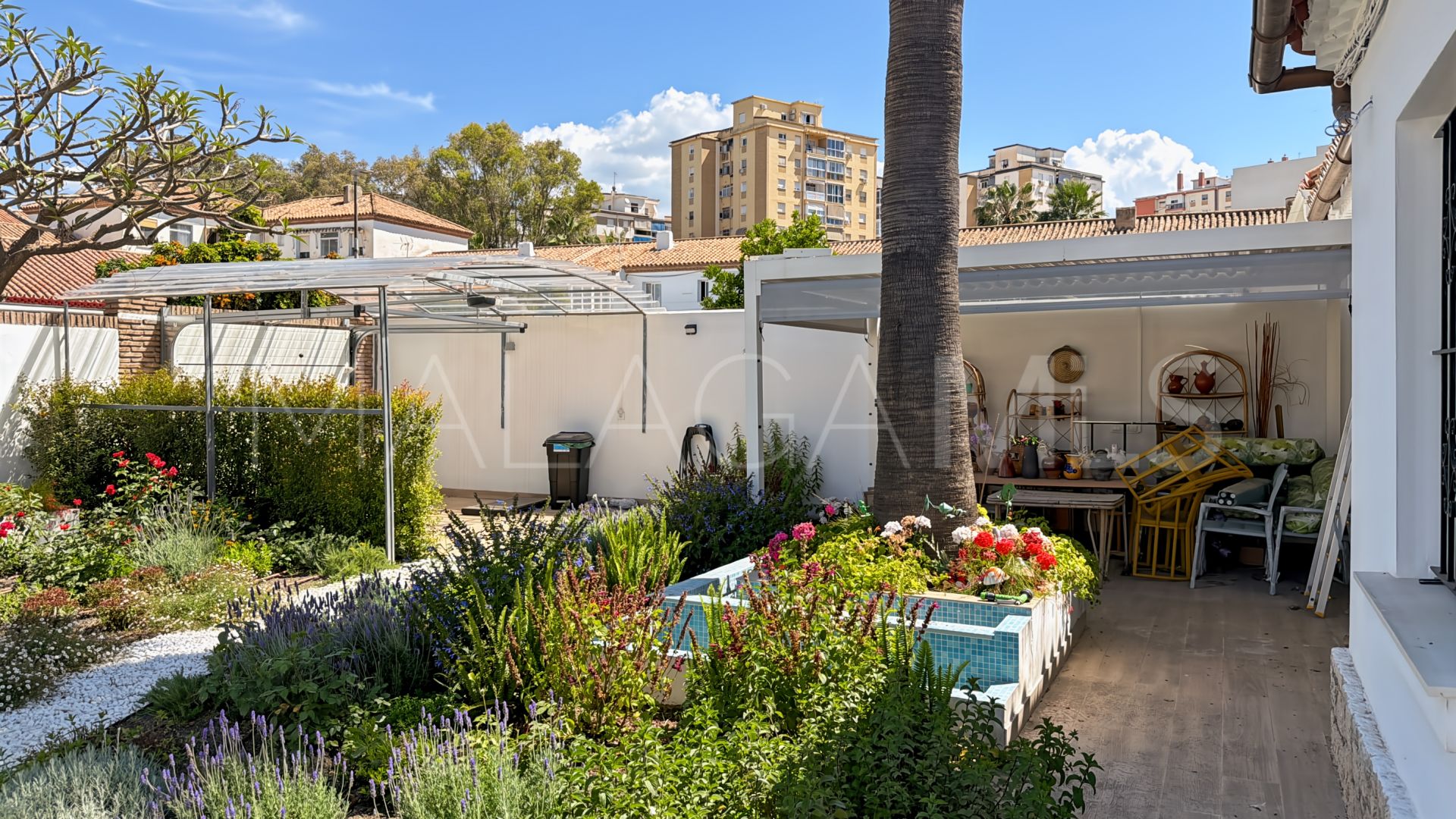 Hus i byn for sale in Barrio de Ciudad Jardín