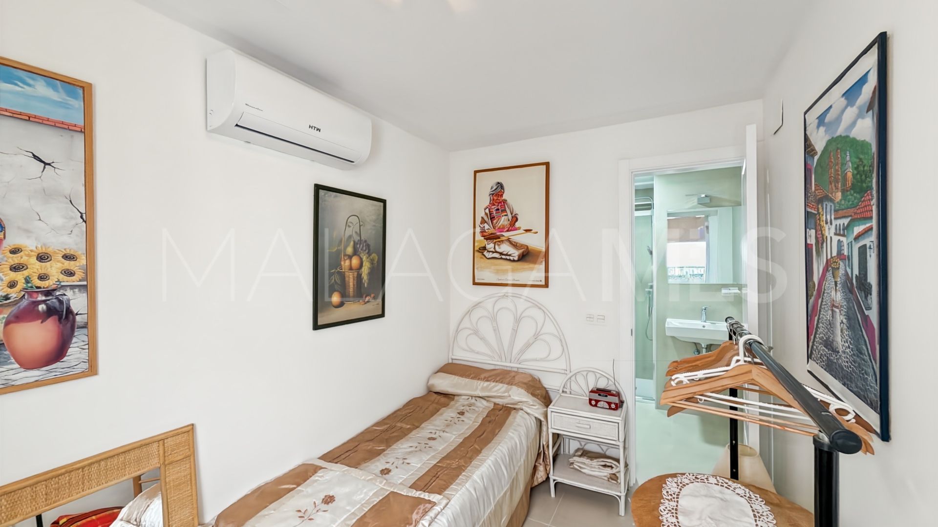 Hus i byn for sale in Barrio de Ciudad Jardín