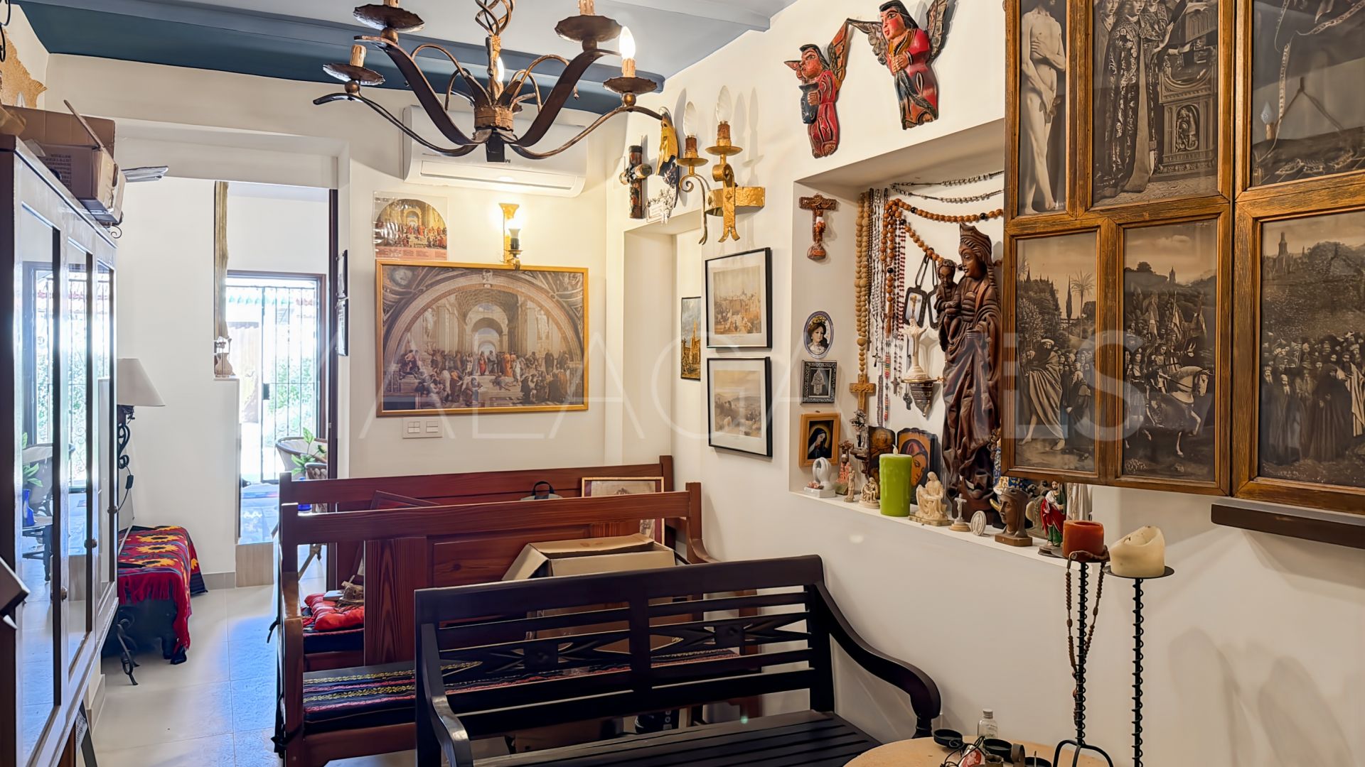 Hus i byn for sale in Barrio de Ciudad Jardín
