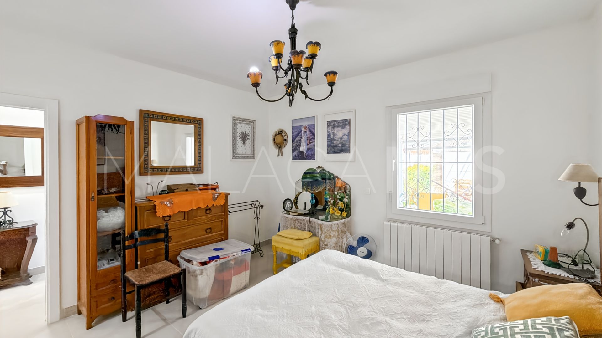 Hus i byn for sale in Barrio de Ciudad Jardín